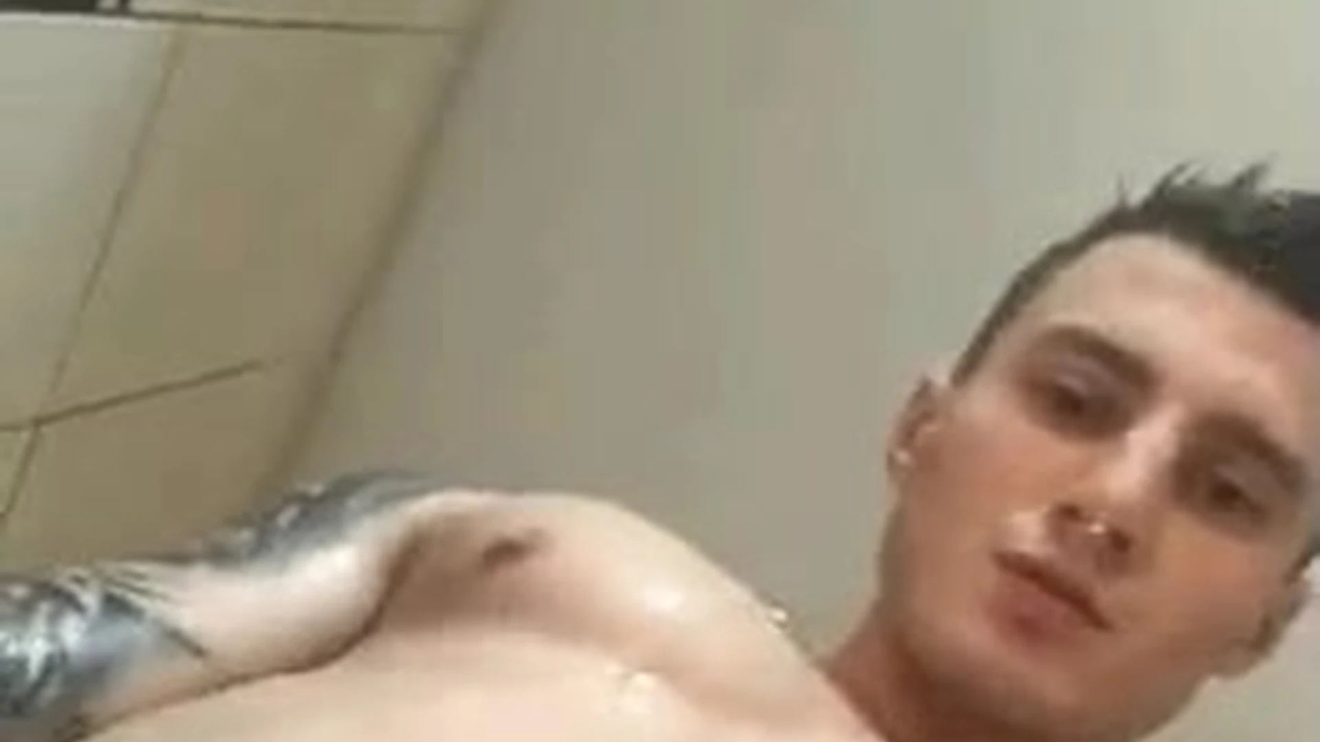 slutty boy bitch гей онлифанс max_barz Nude leak