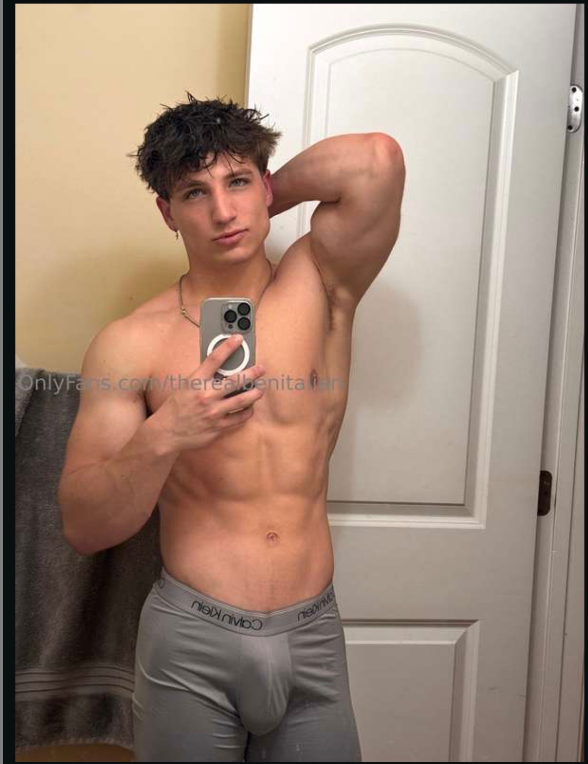 Tenacious Benverbeck therealbenitalian onlyfans nude pics