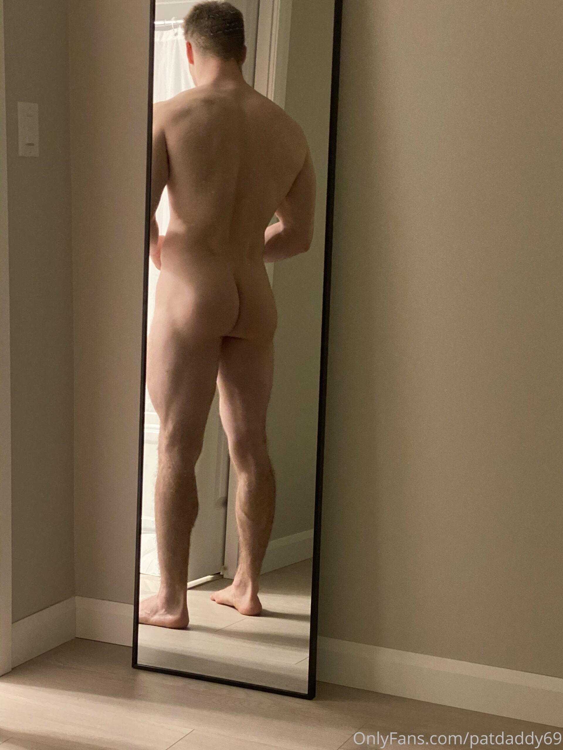 pretty playing with himself bodybuilder patdaddy69 erome