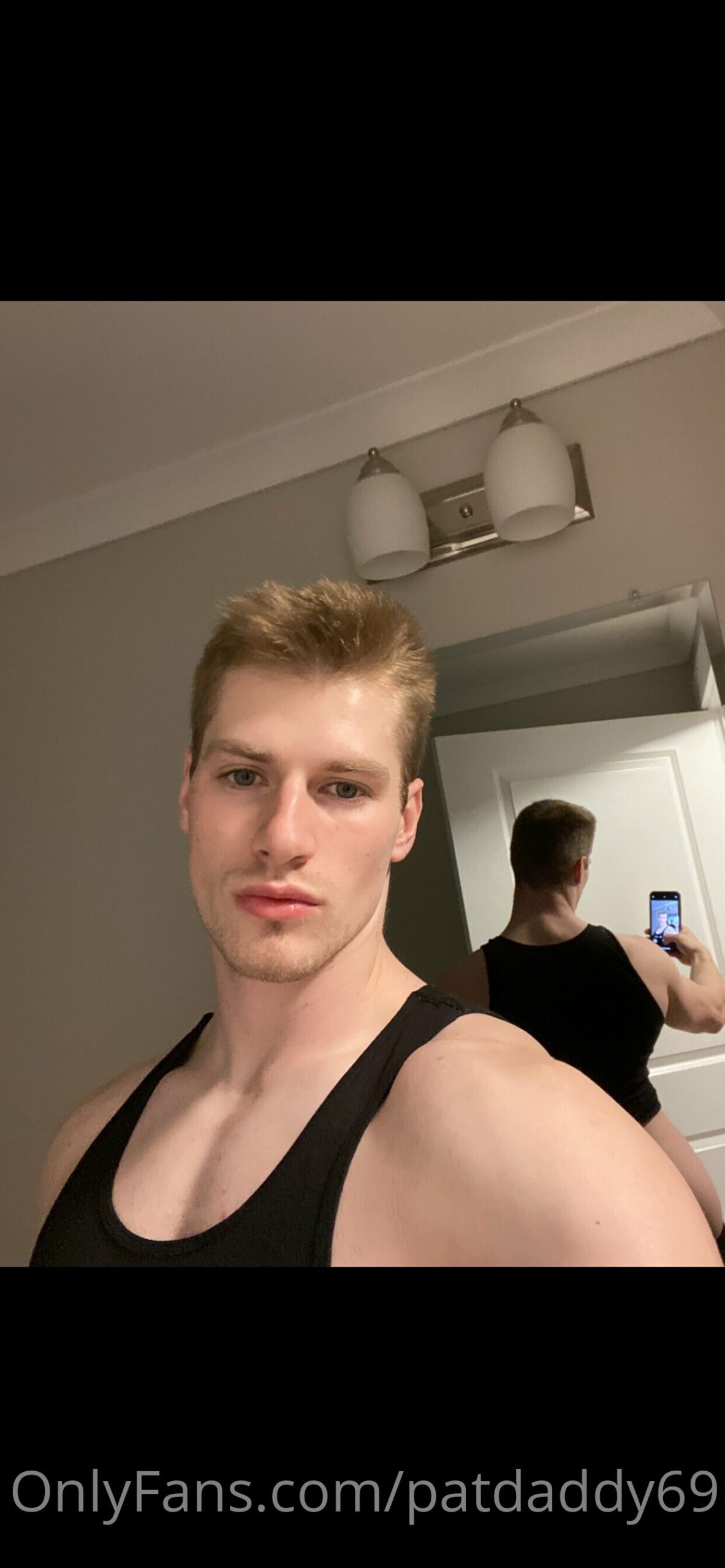 Confident  jerking off personal trainer Patrick Leblanc onlyfans