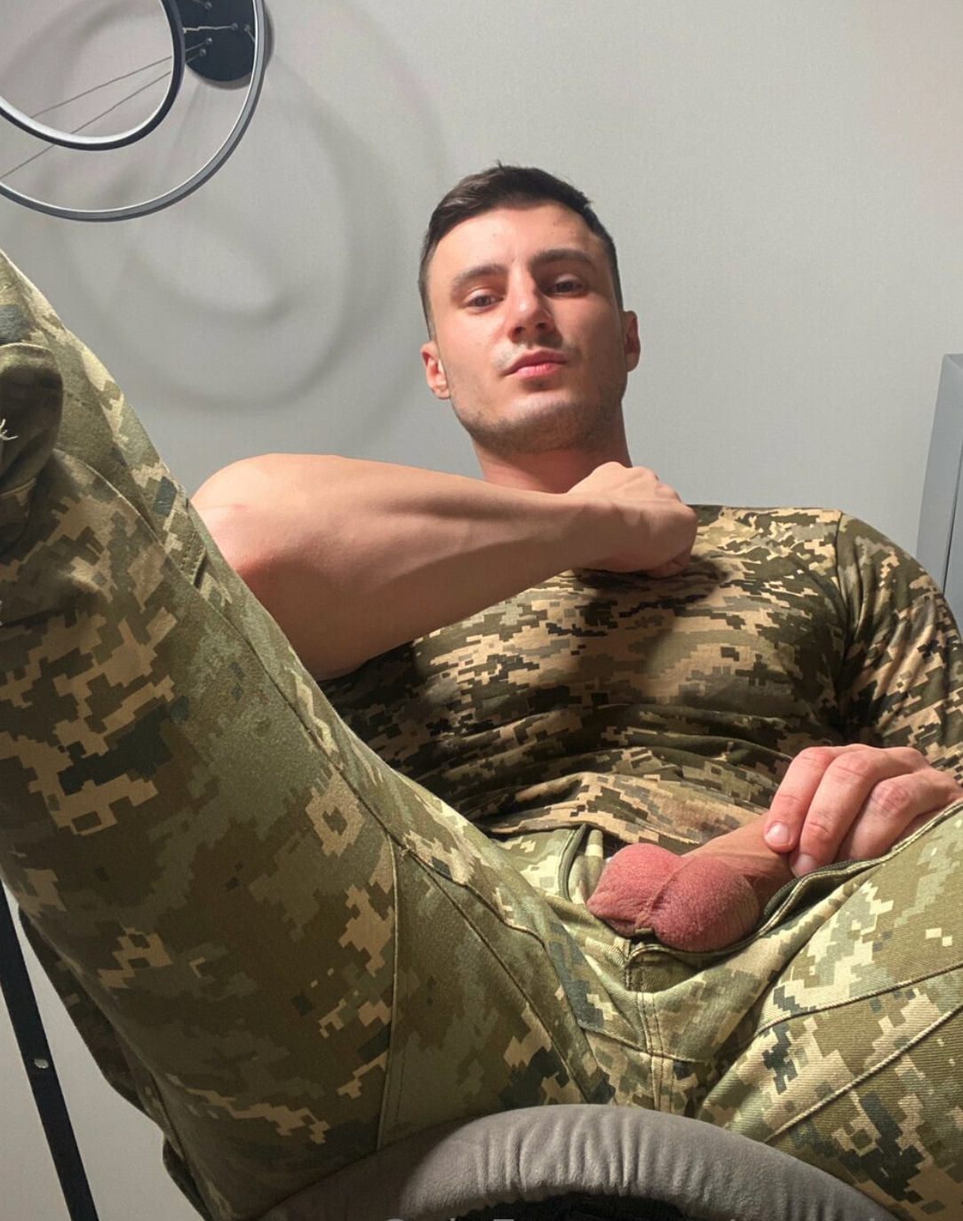 Persistent гей онлифанс Max Barz Naked Leaks