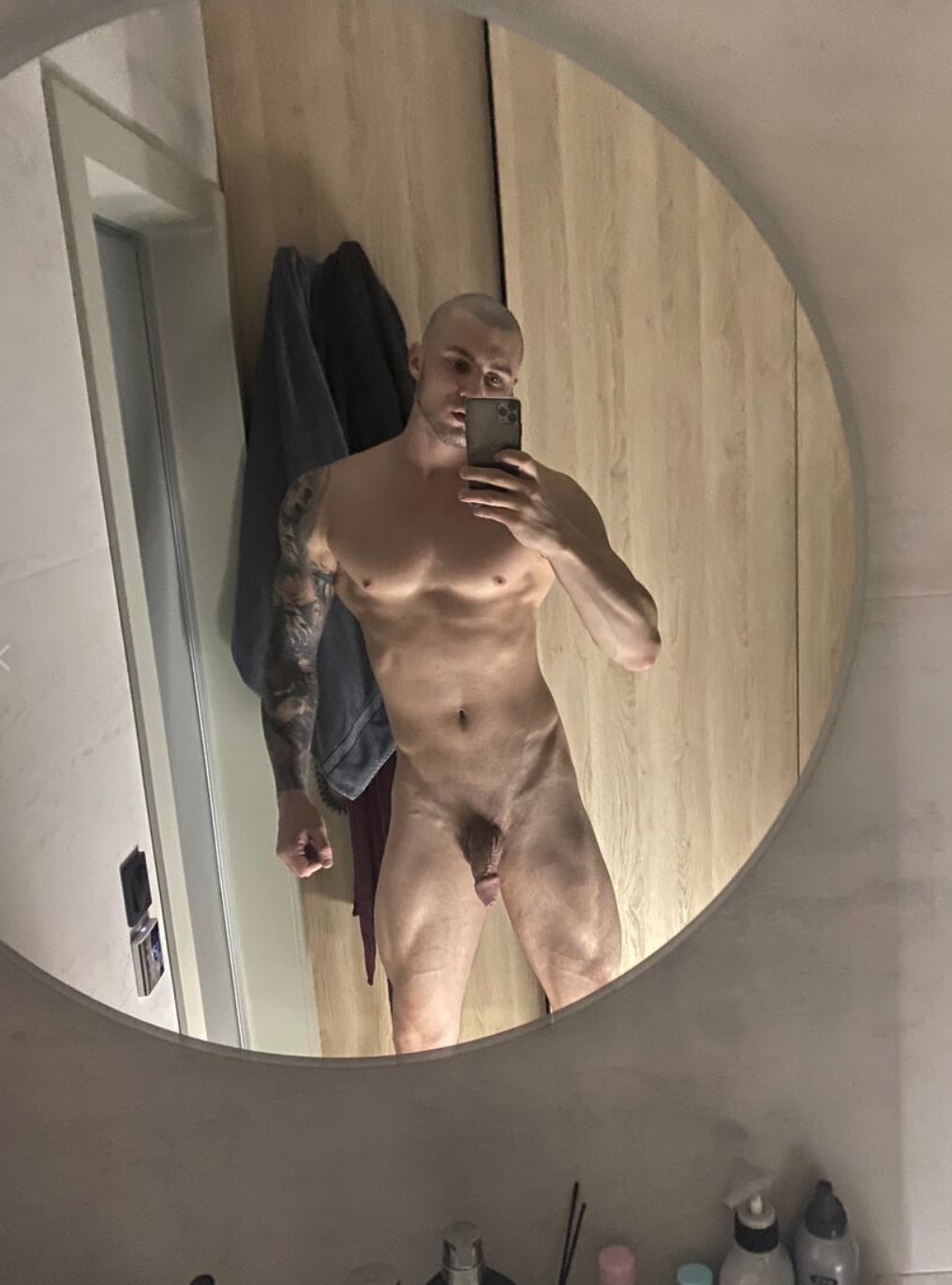гей онлифанс Max Barz of leaks Exposed
