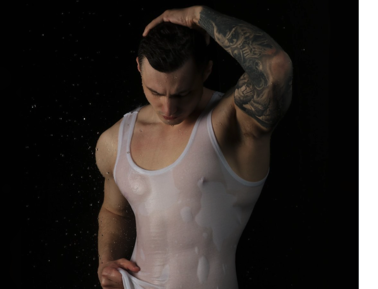fucktoy pleasuring himself гей онлифанс Max Barz nude ass