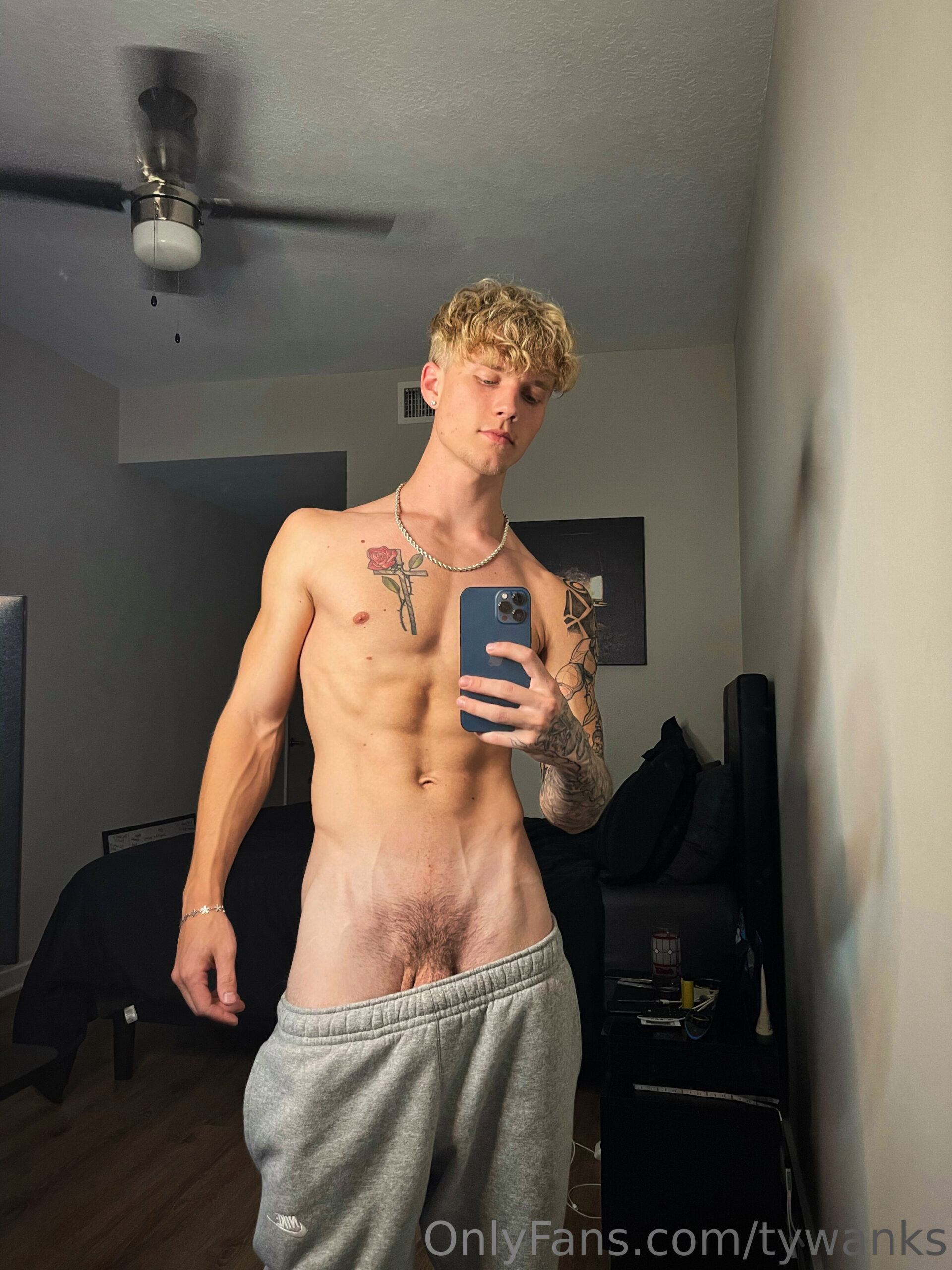 Skilled playing with himself sensual troytempts Nude OF