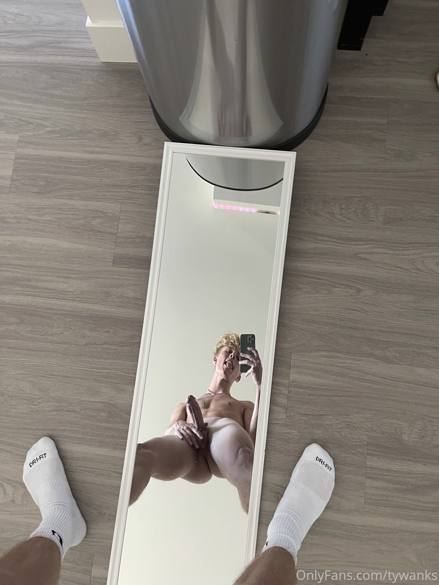 sensual Tyler Pauley naked