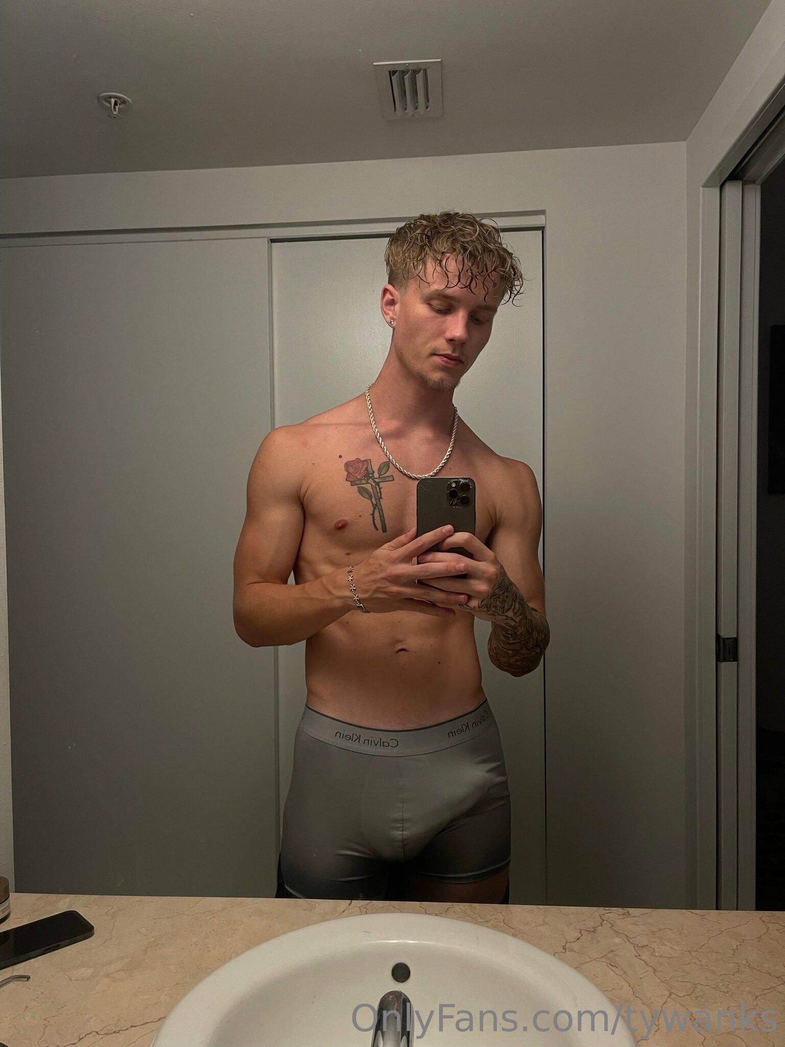 twinkish tywanks Naked Epic