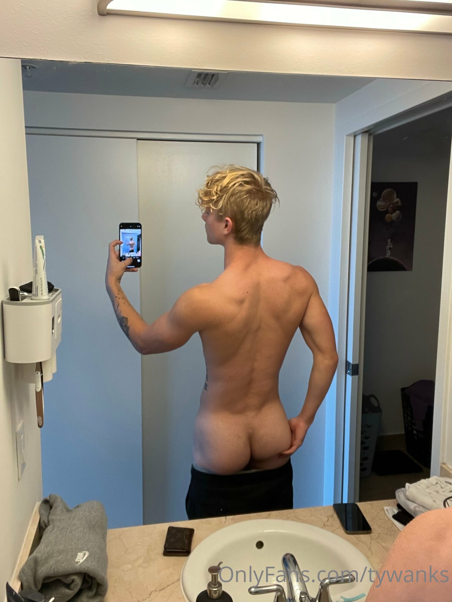hot nasty tywanks   Exposed