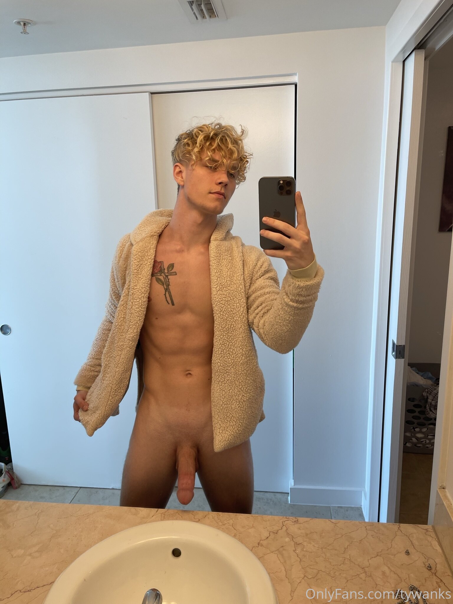 influencer twinkish tywanks onlyfans naked Sensational