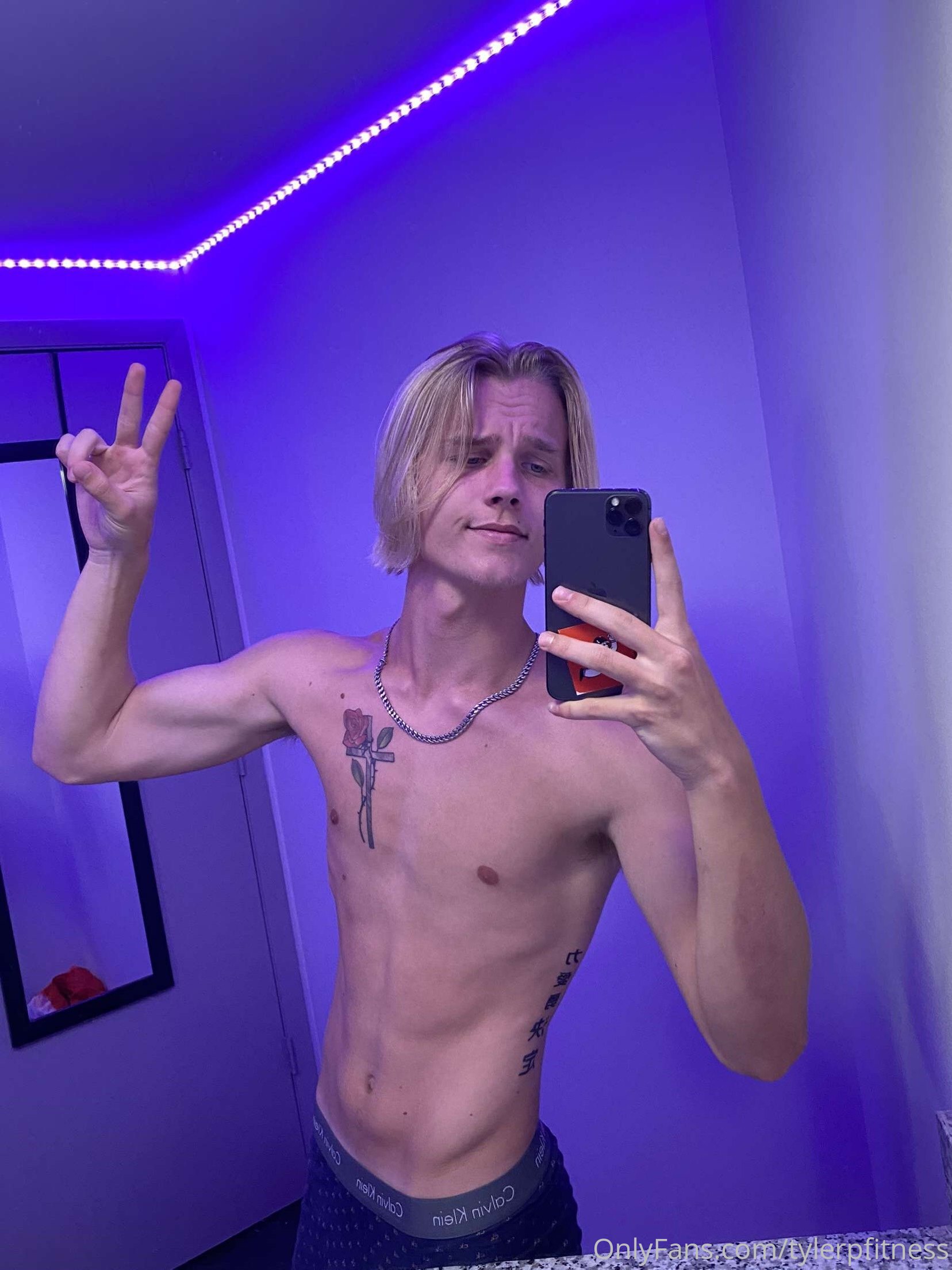 Self-assured gooning jock tywanks