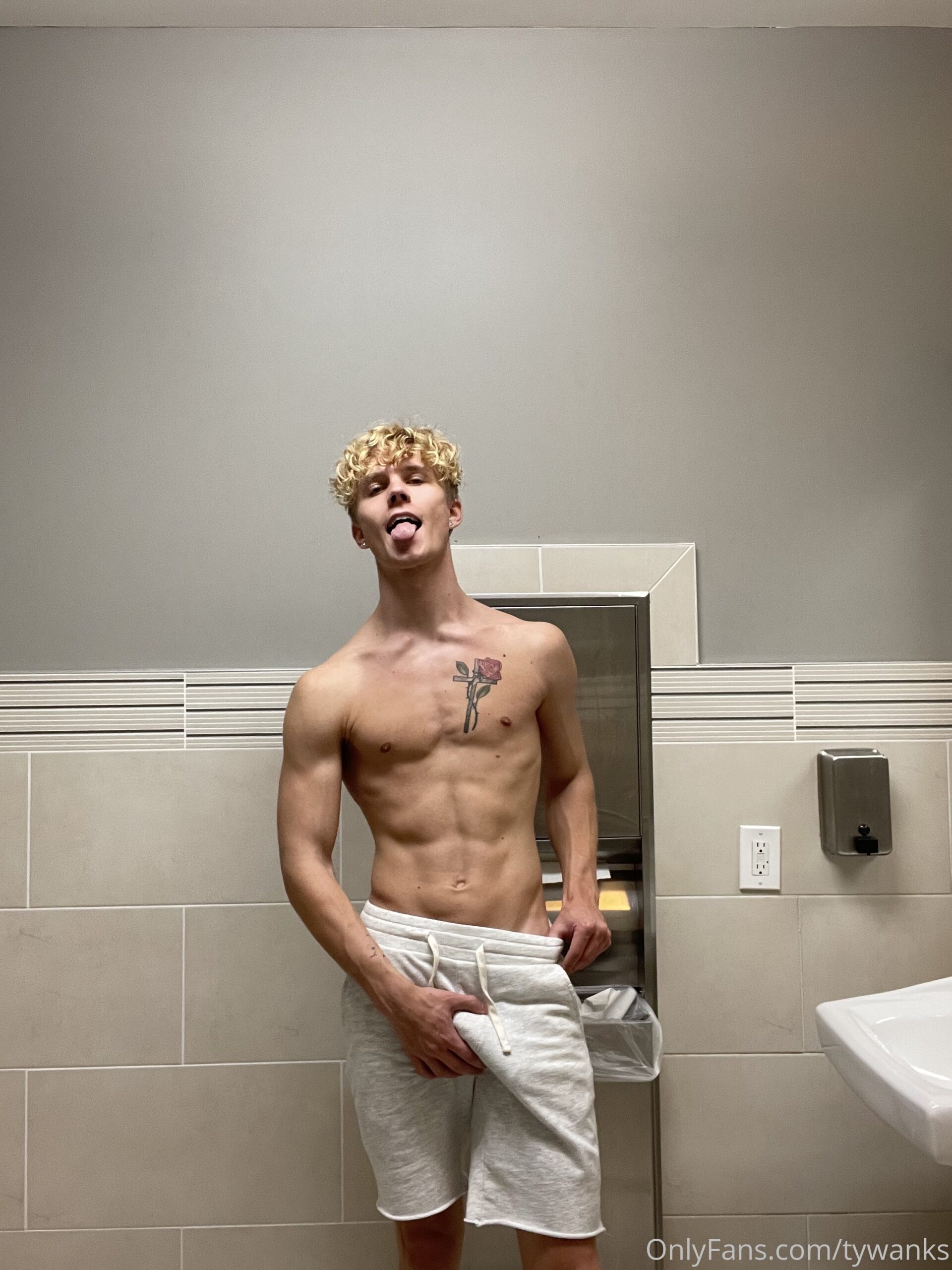 sensual Tyler Pauley nude porn leak Exclusive vid full