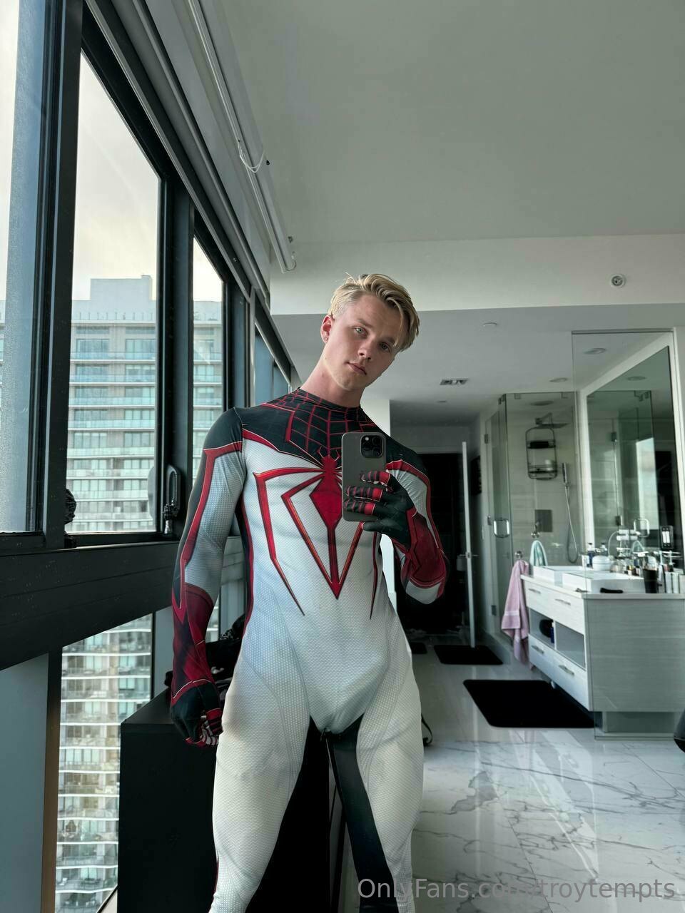 Epic sensual troytempts collab