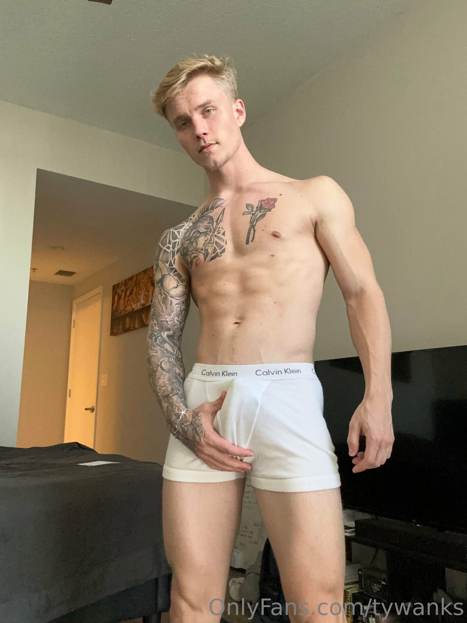 Adventurous  pleasuring himself nasty Tyler Pauley Nude exposed