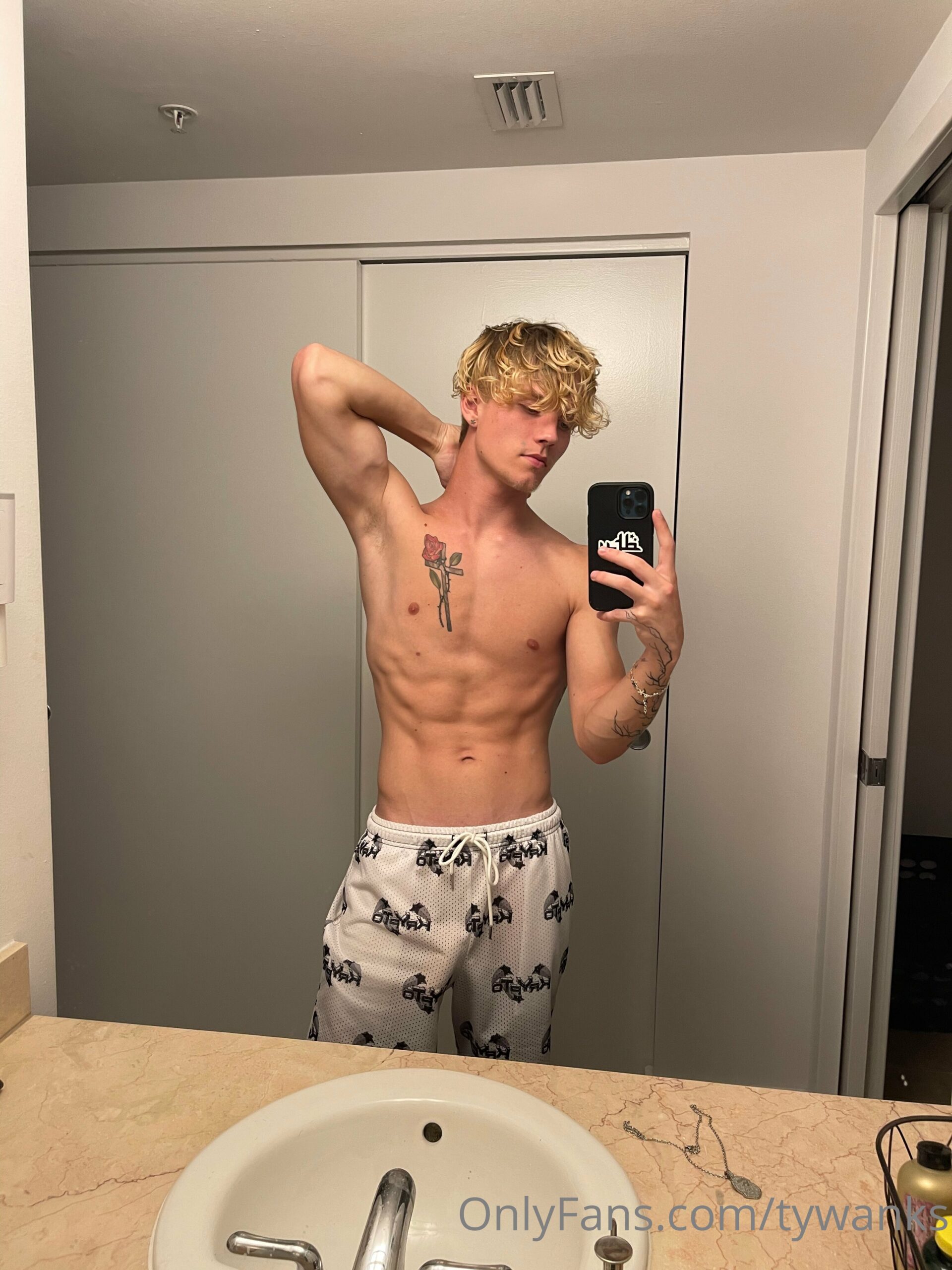 whore twinkish tywanks only fans VIDFULL