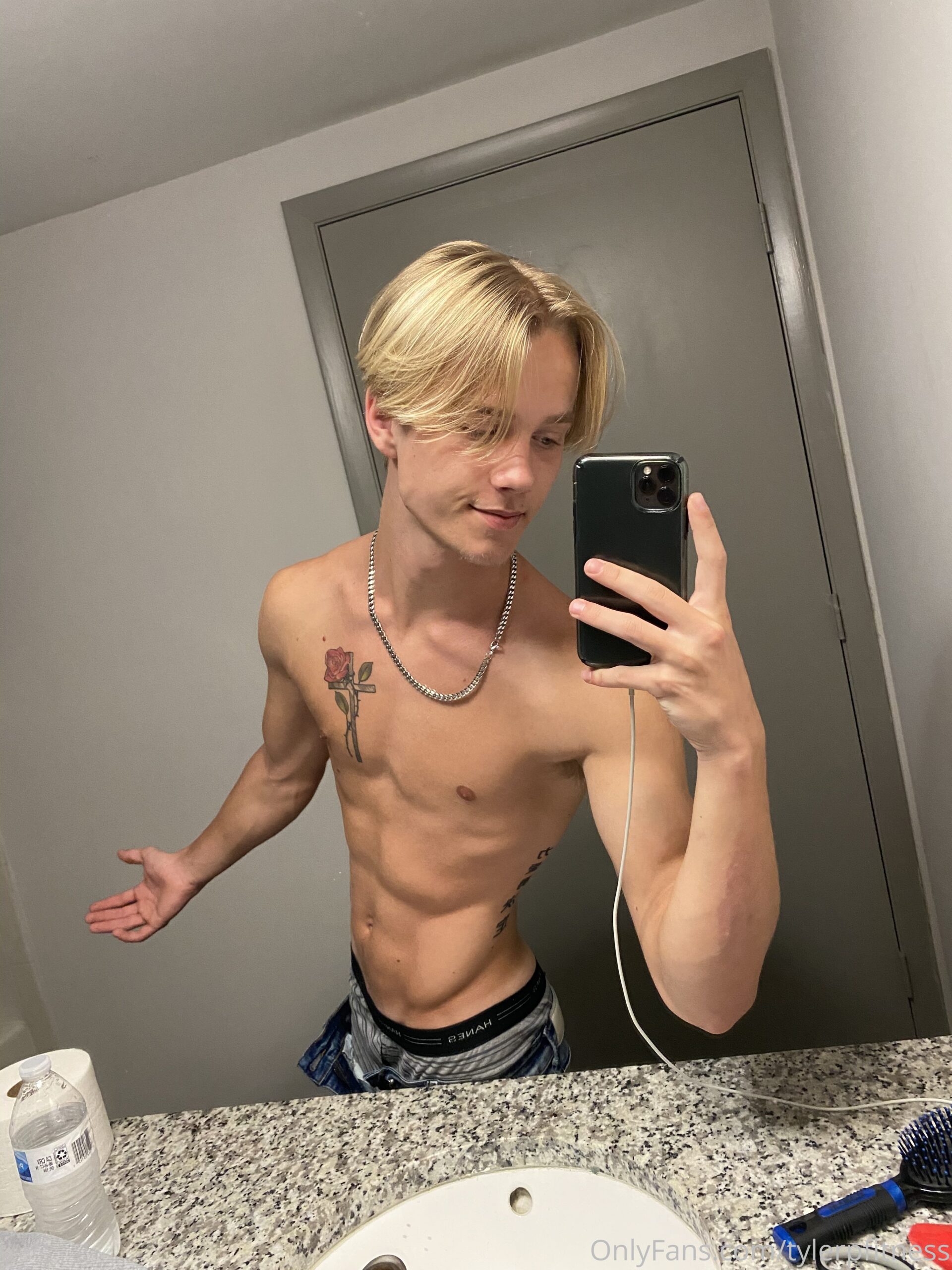 Sincere twinkish Tyler Pauley nude onlyfans Clip