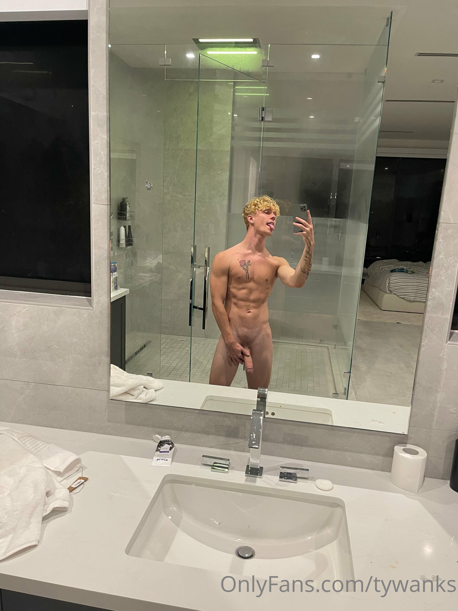 hottie jock tywanks   Exclusive full video