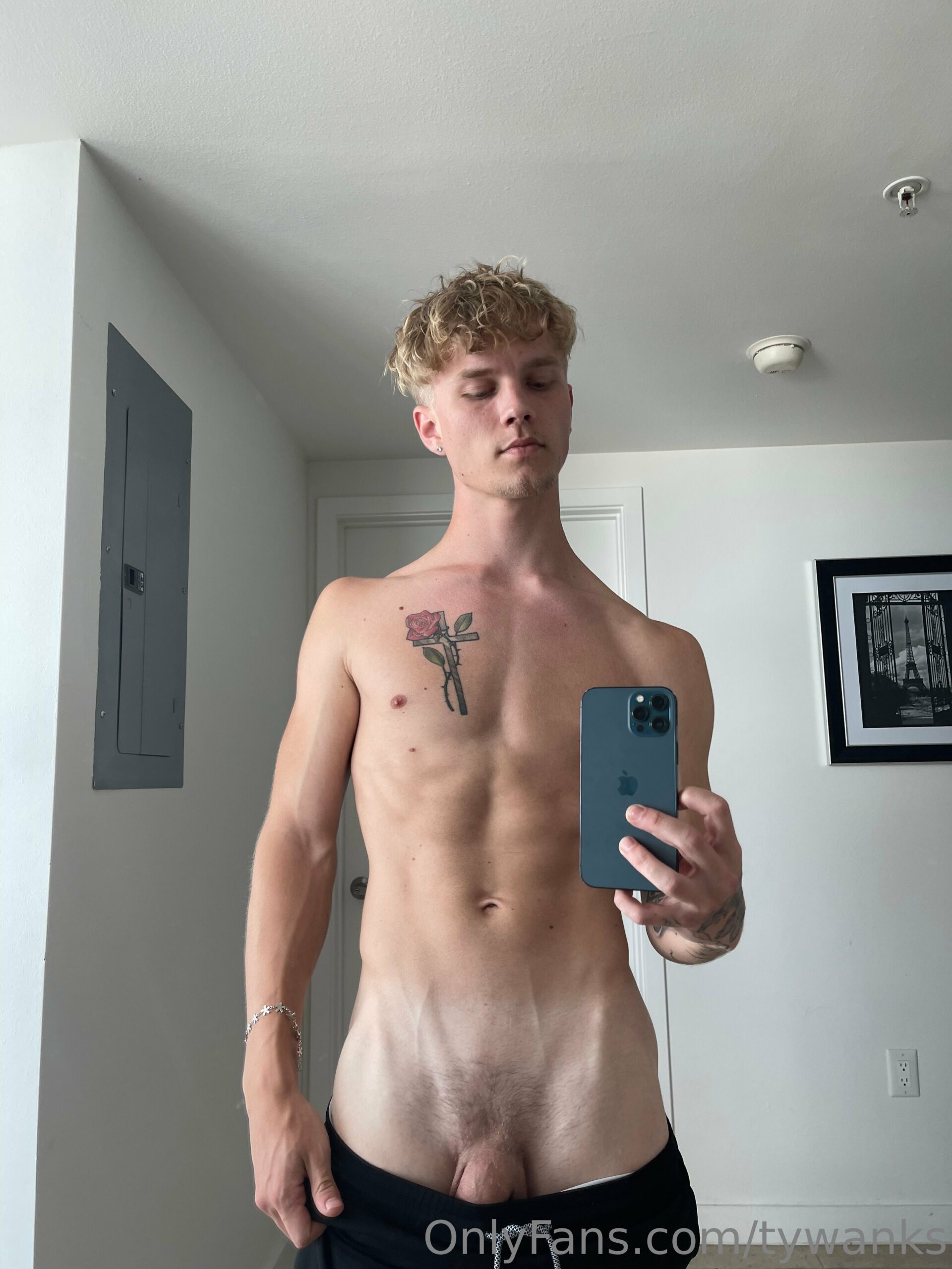 Epic sexy bitch jock Tyler Pauley leaked