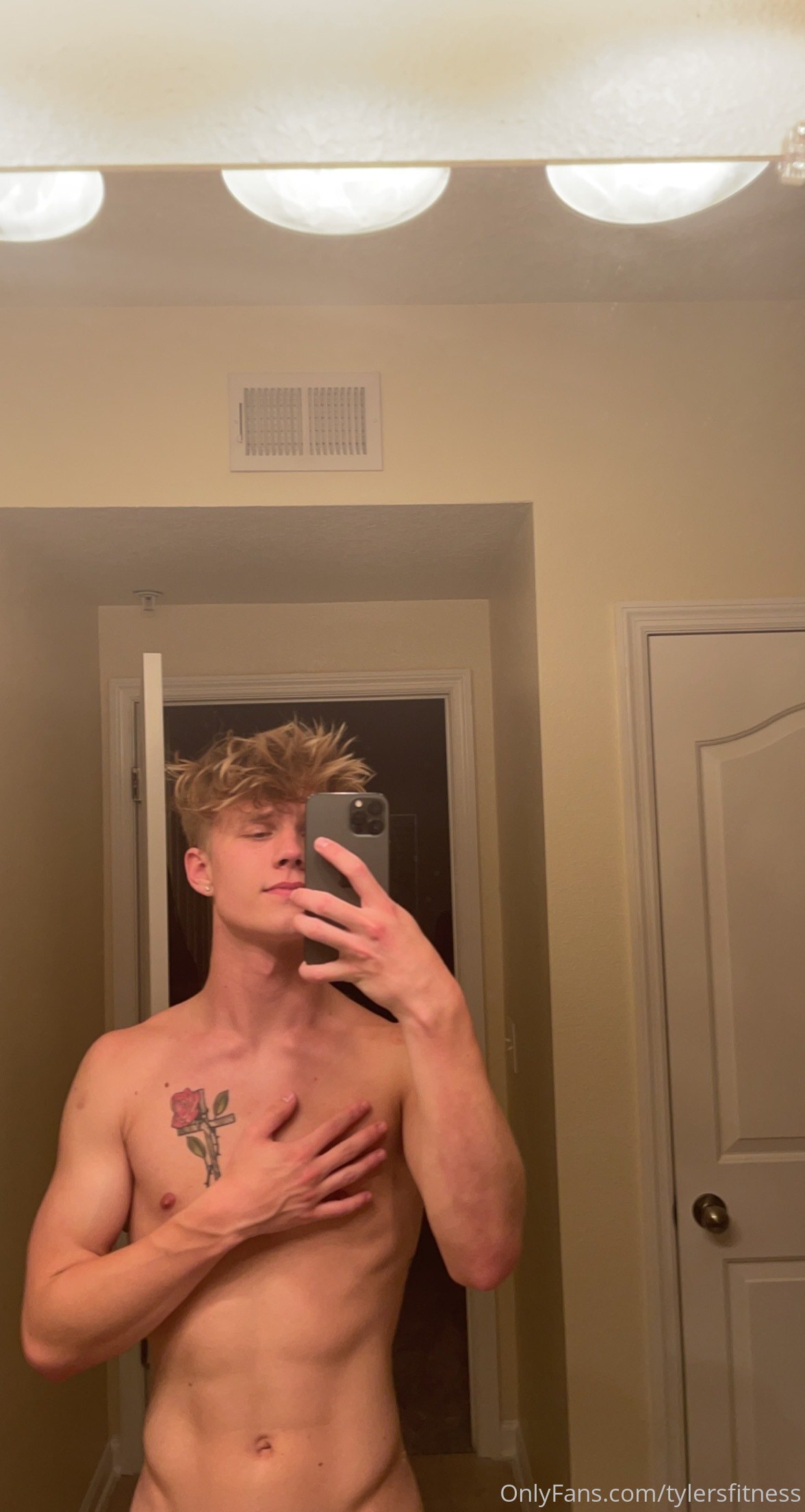 muscular jock tywanks nude onlyfans Epic