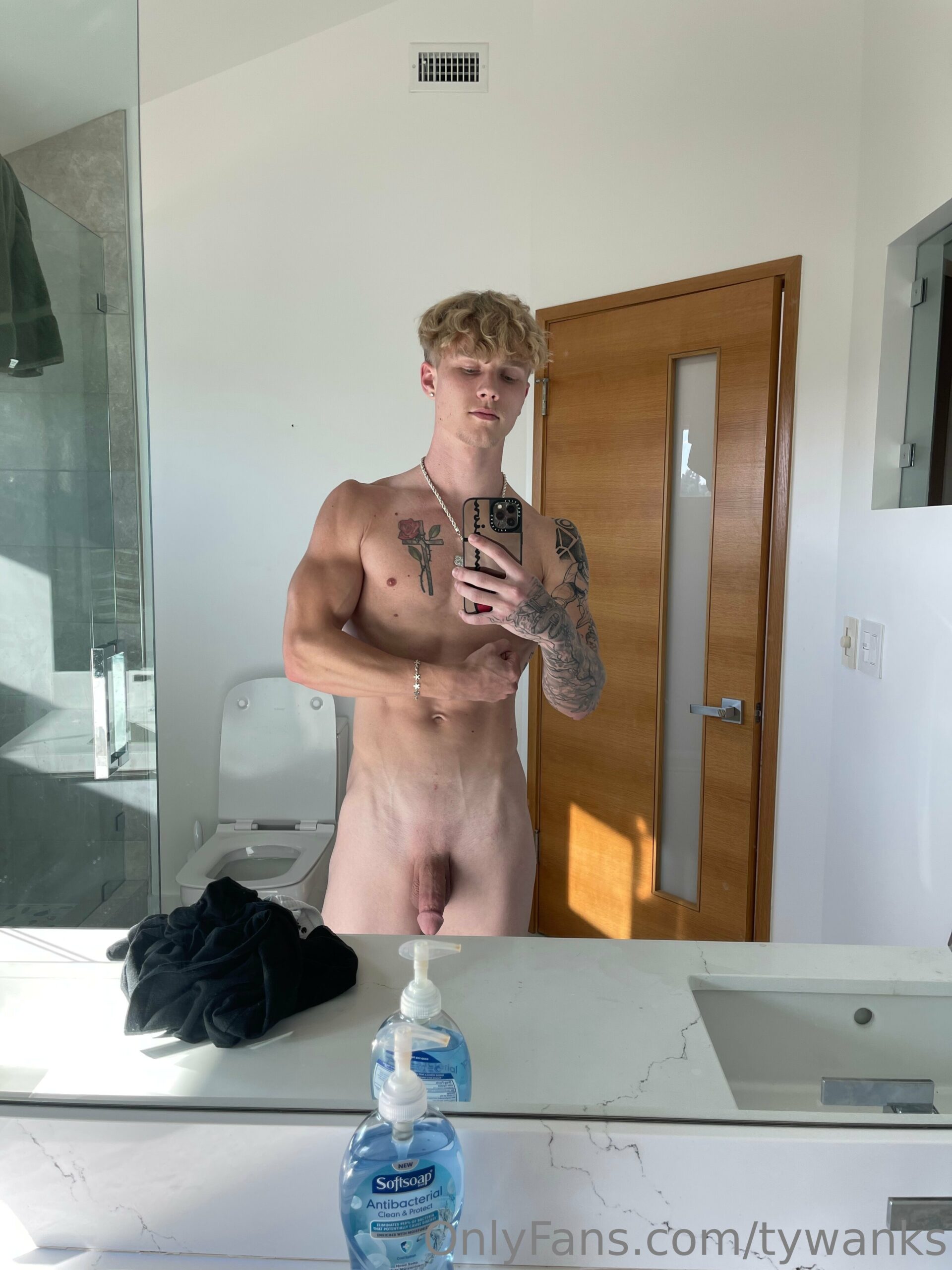 bubble butt twinkish Tyler Pauley nude FullVID Epic