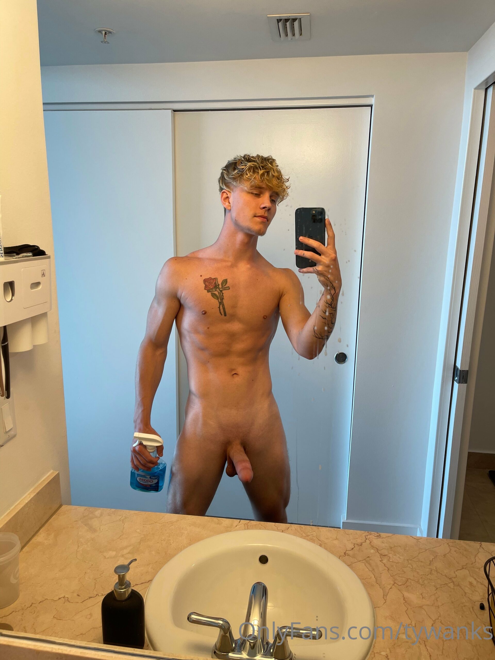 muscled nasty tywanks Onlyfans nude Epic