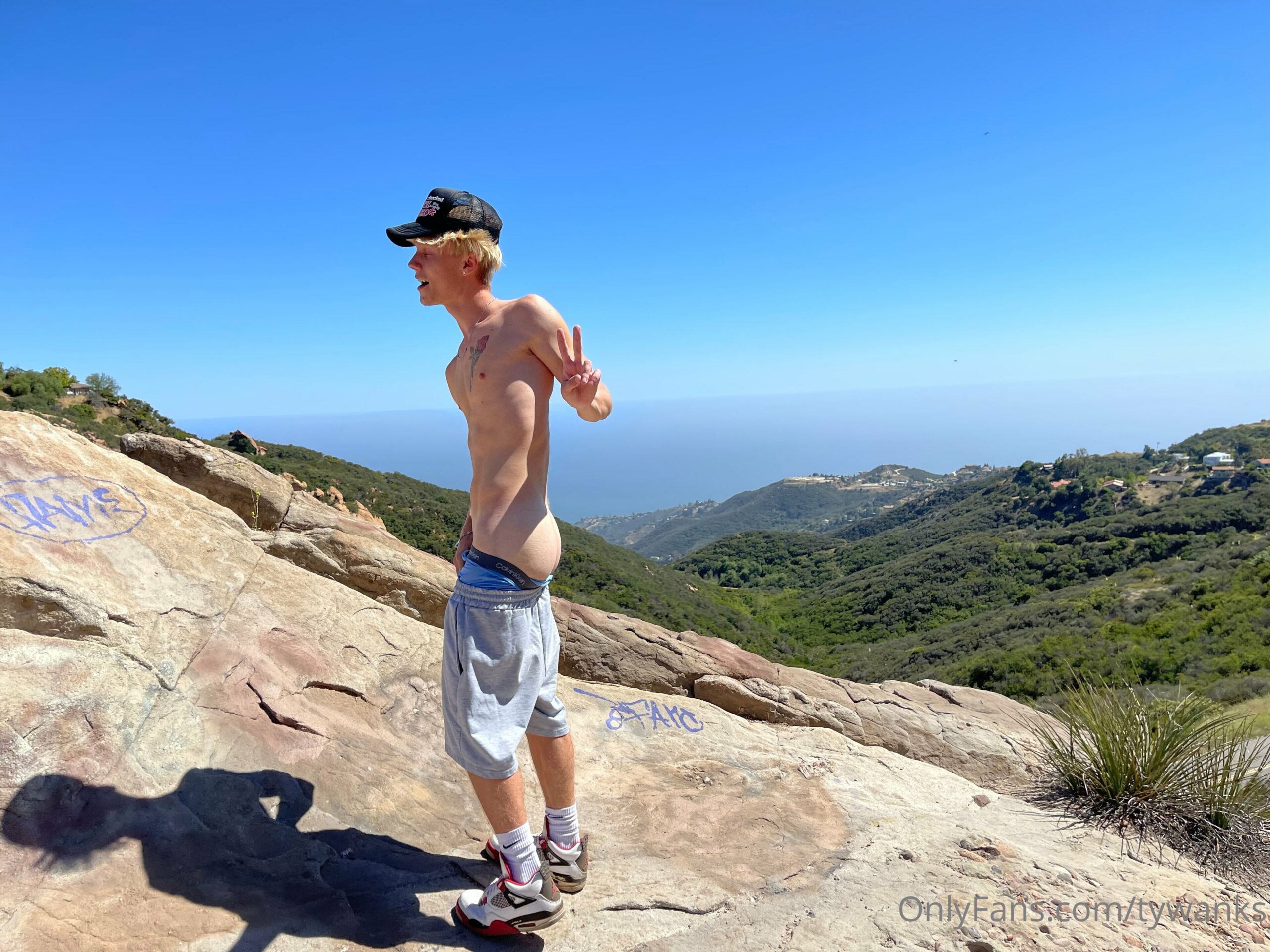 Tenacious gooning twinkish Tyler Pauley sexy onlyfans leak