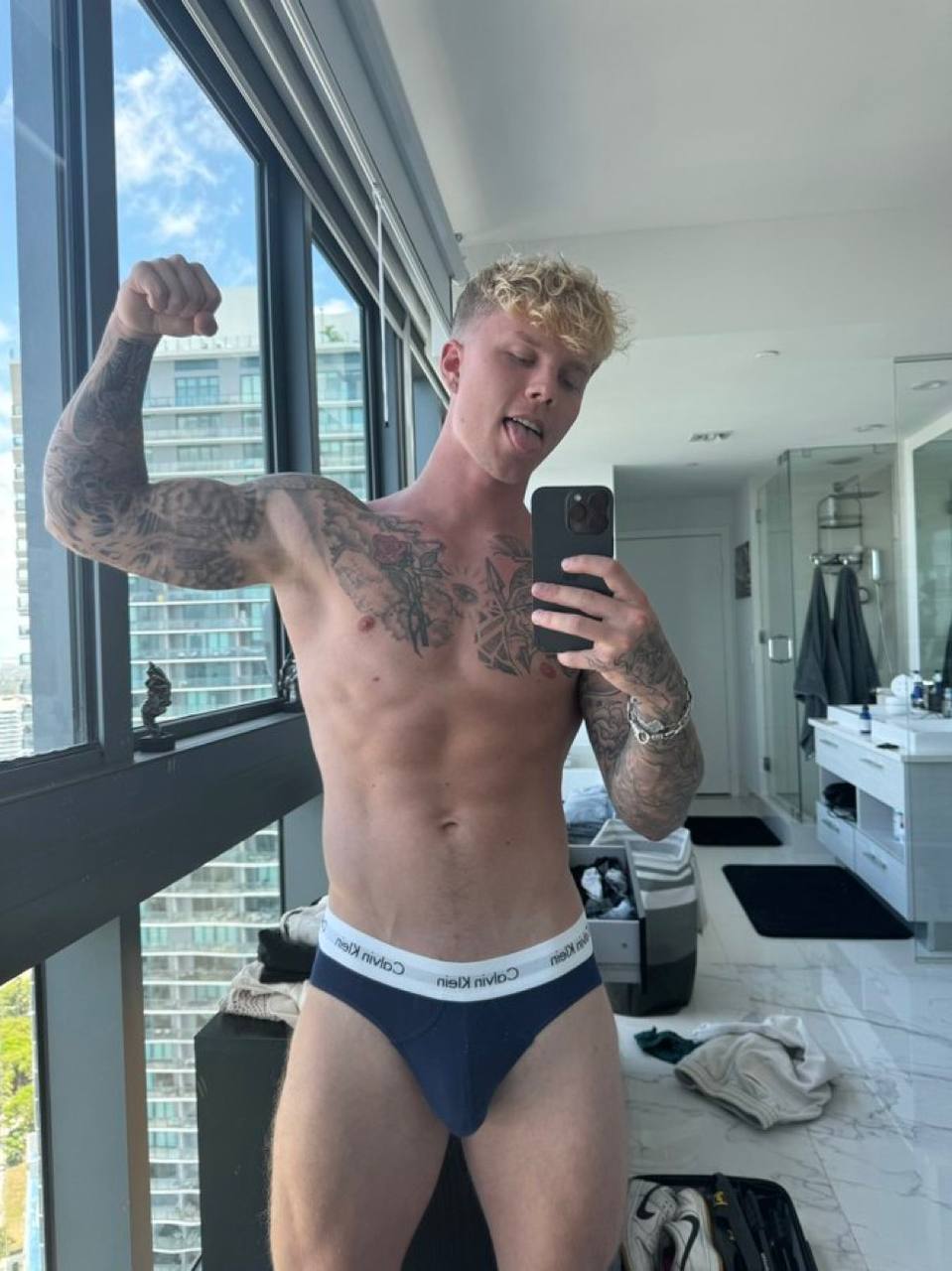 twinkish troytempts fuck Sensational