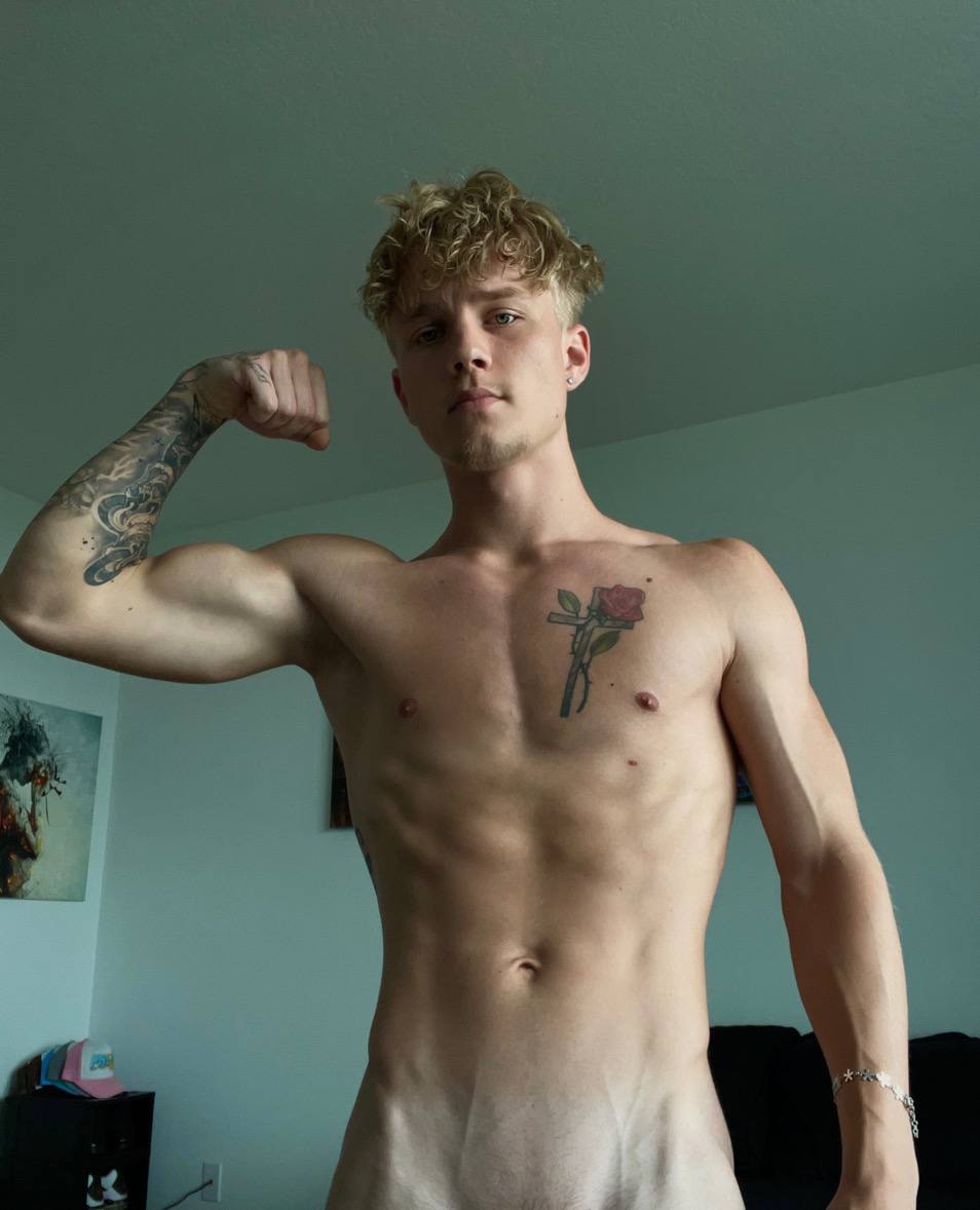 Sensational OF GUY twinkish troytempts sex tape