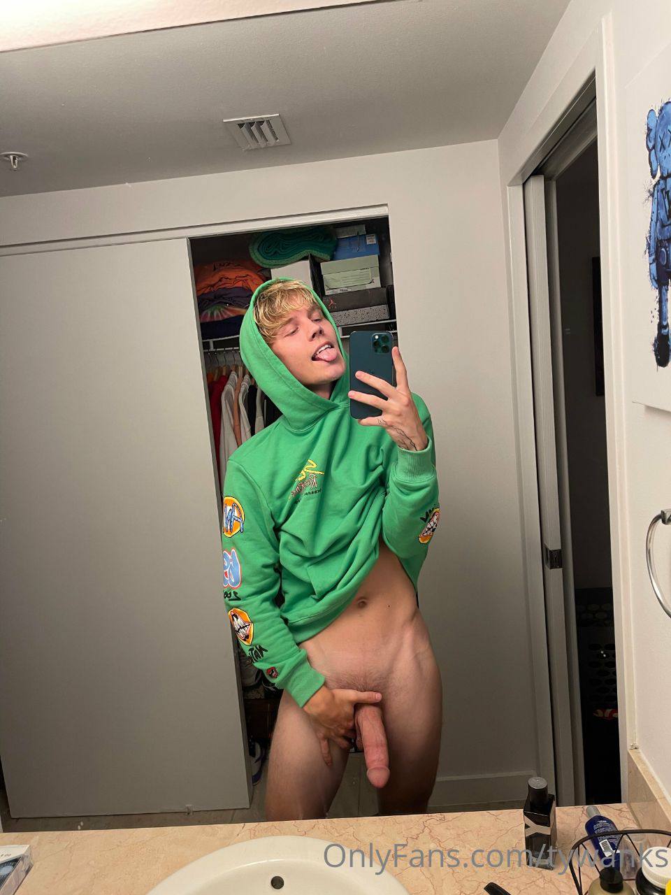Epic sensual Tyler Pauley fap