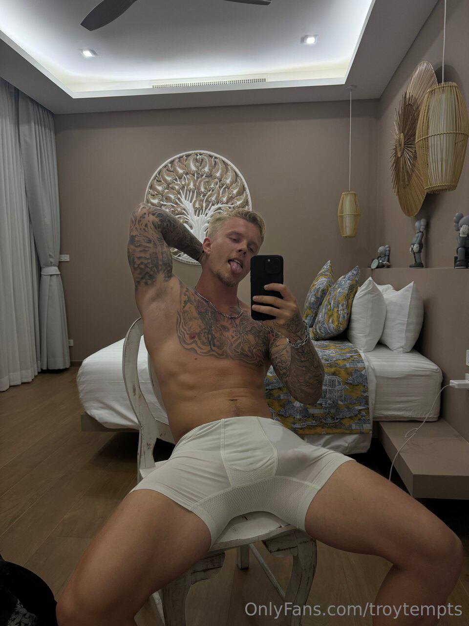 e-boy  jock tywanks onlyfans Exclusive full vid