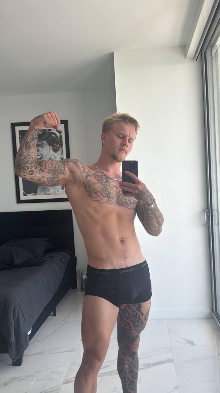 Effervescent  twinkish troytempts leaked only fans Vid