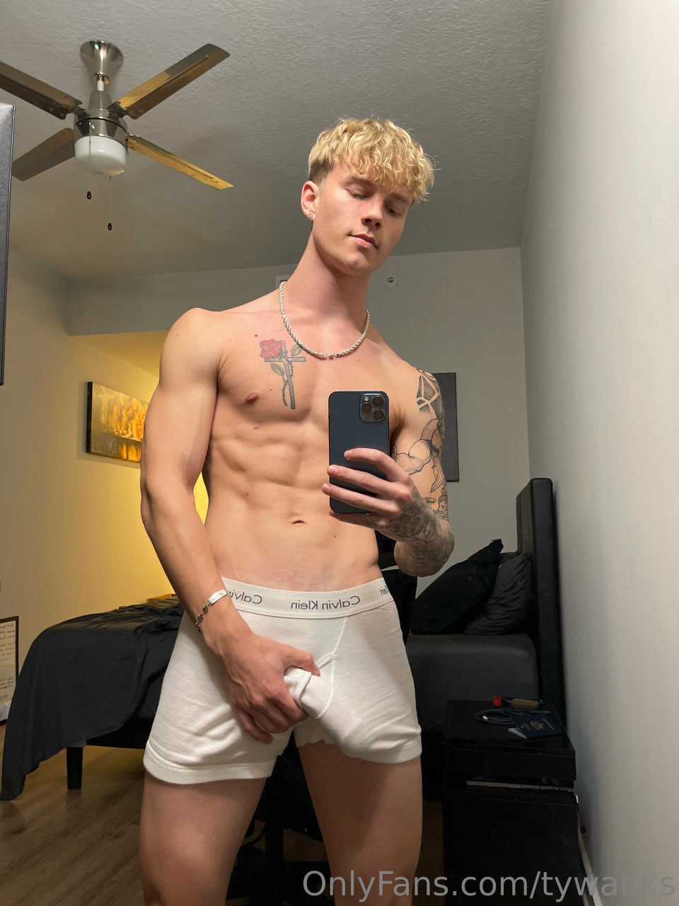 hoe twinkish tywanks nude leaks onlyfans Full Clip Sensational