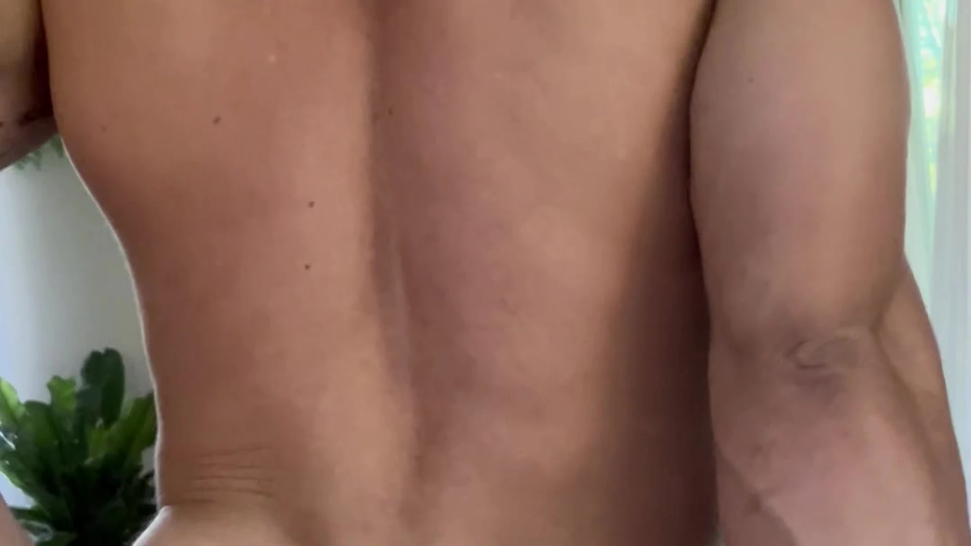Exposed Self-assured ass play johnbronco nude leaks