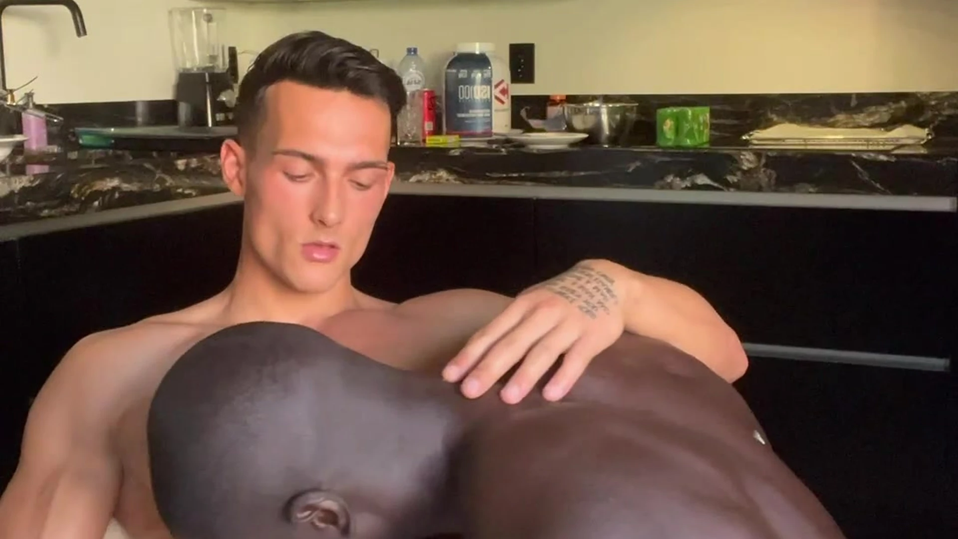 muscled stud Levy Van Wilgen leaked