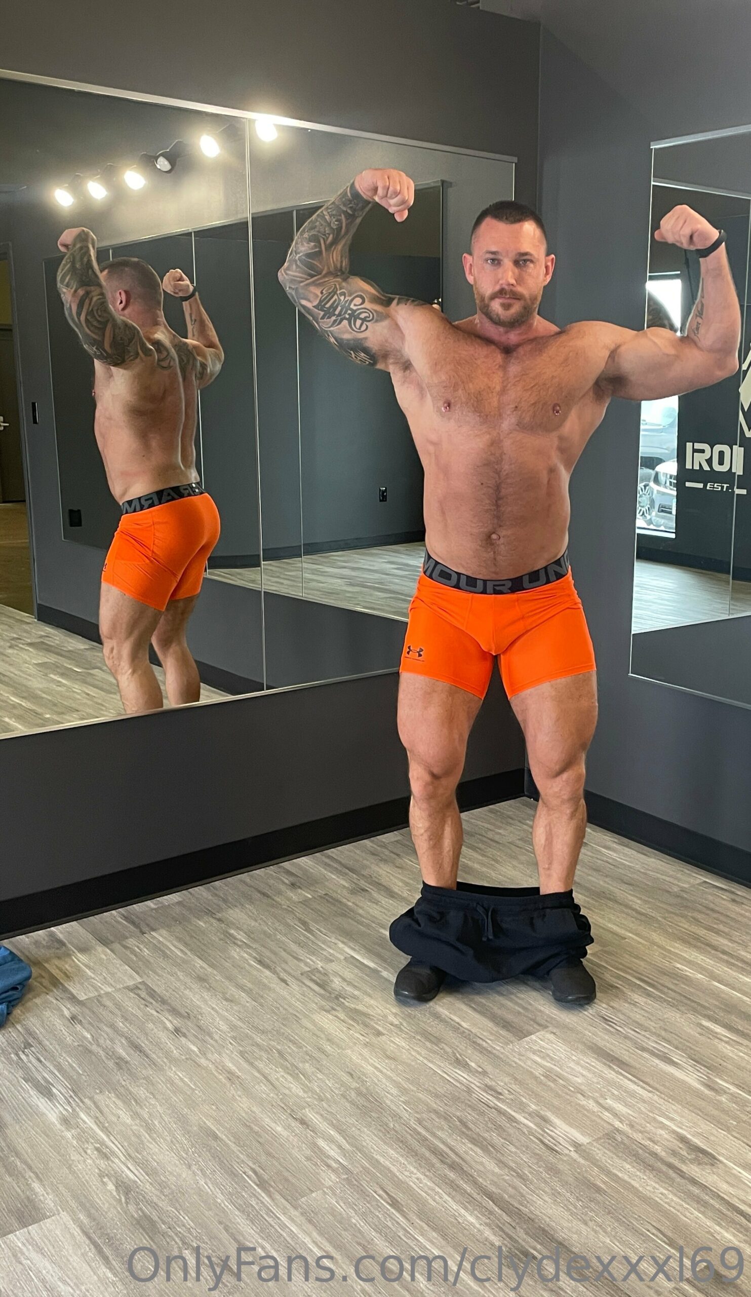 Persistent jerking off dad clydexxxl69 Naked