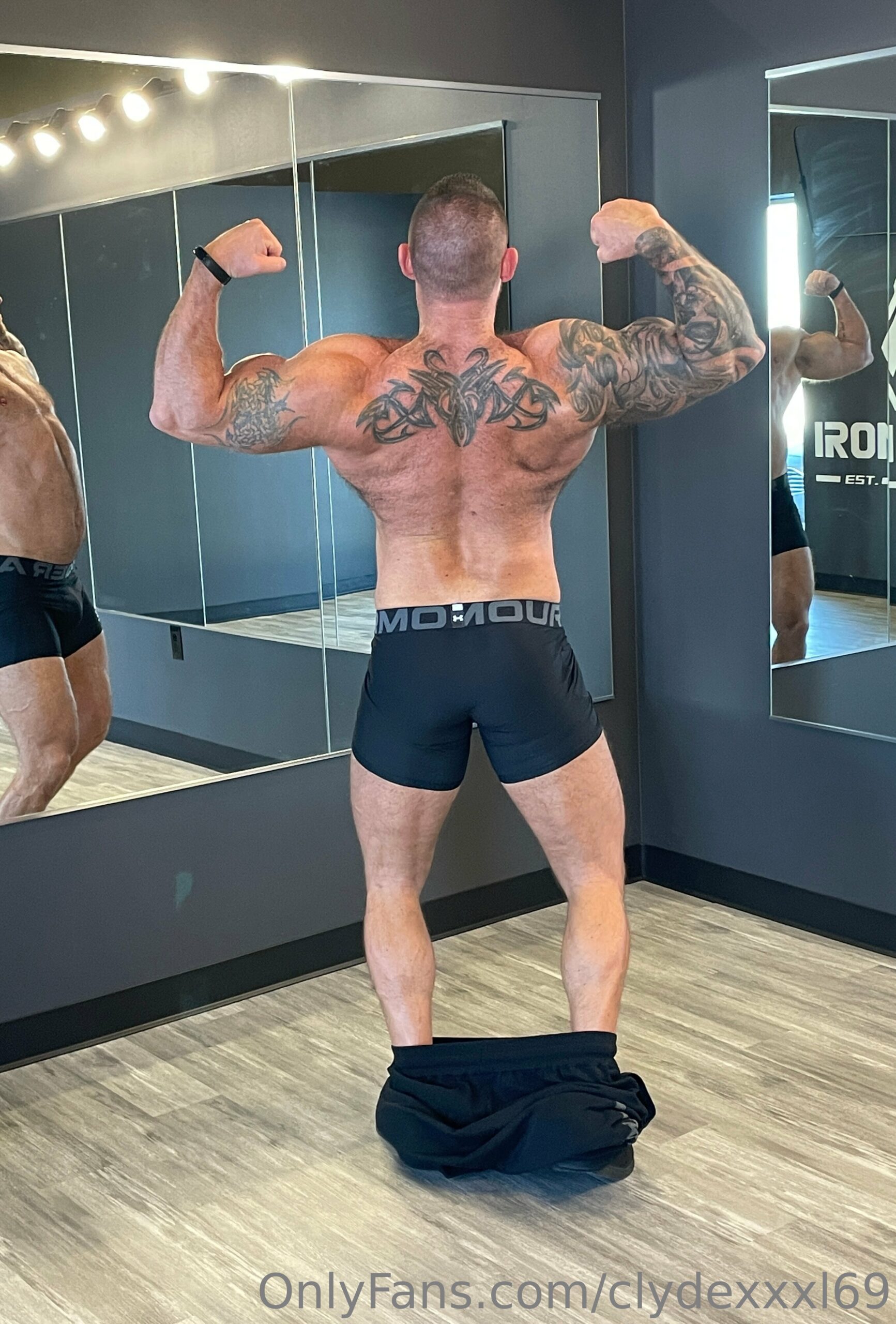 hottie daddy clydexxxl69 Porn Exclusive full video Exposed