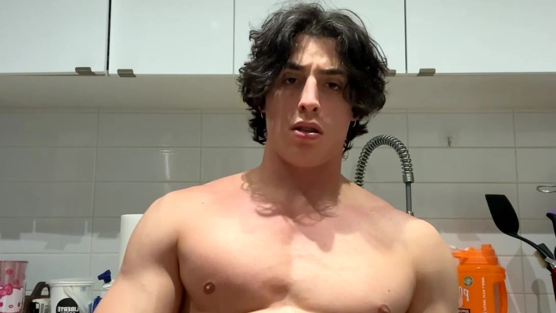 Exposed Enticing Youssef khelil sextape