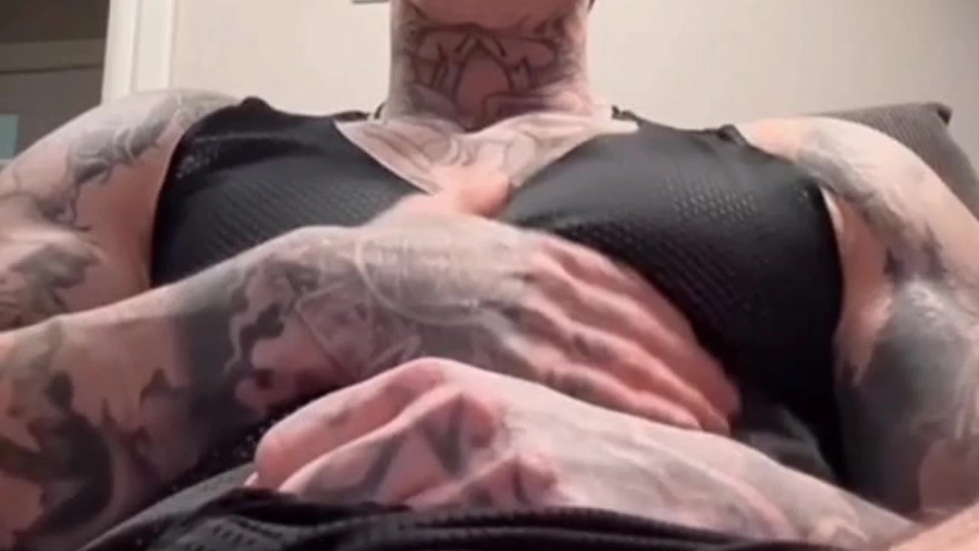 Exposed big cock Jake Andrich XXX