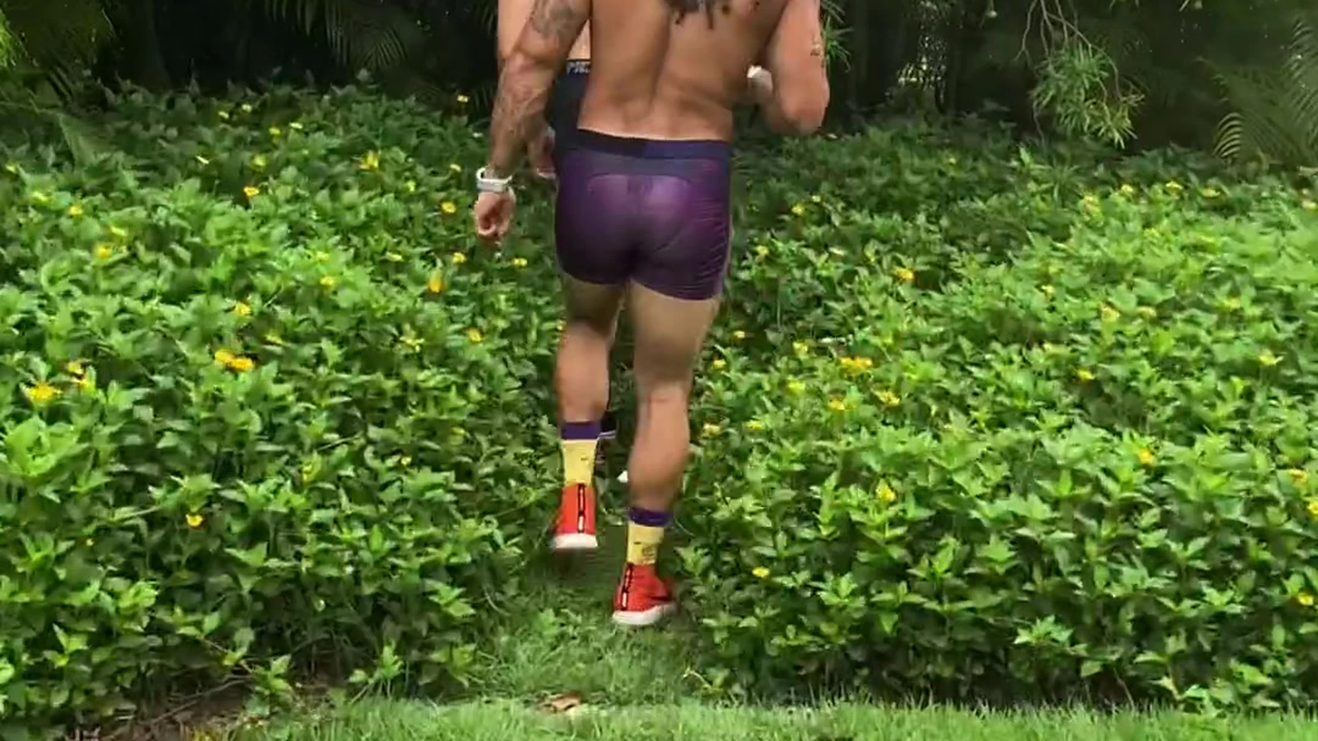 Flashman Wade dallaswade   Heres a collab with me and @supernovasteele   The full video is in your inbox, we got caught butt