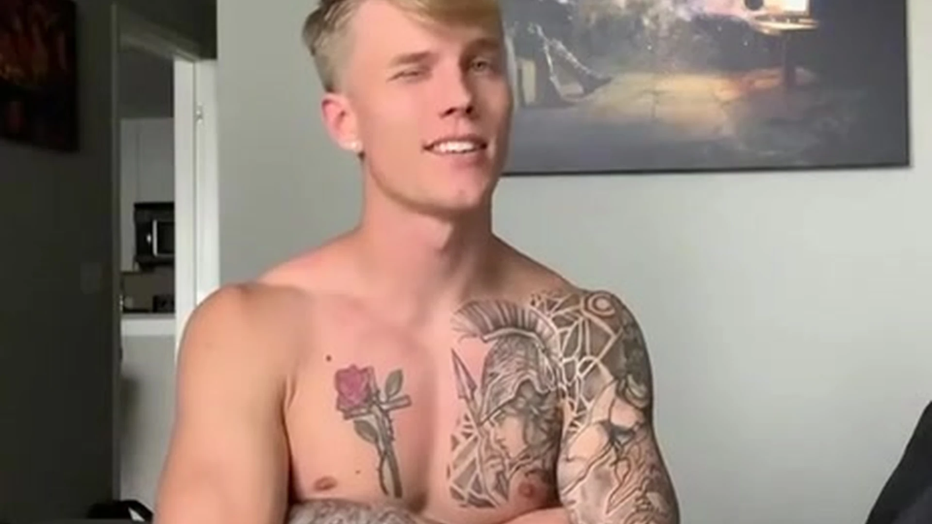 sexy bitch Teasing troytempts leaked Exposed