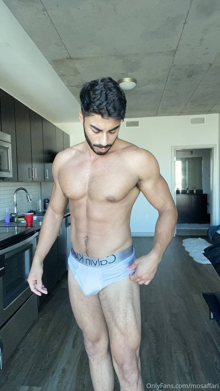 beautiful Persian Mo Saffari leaked Exposed
