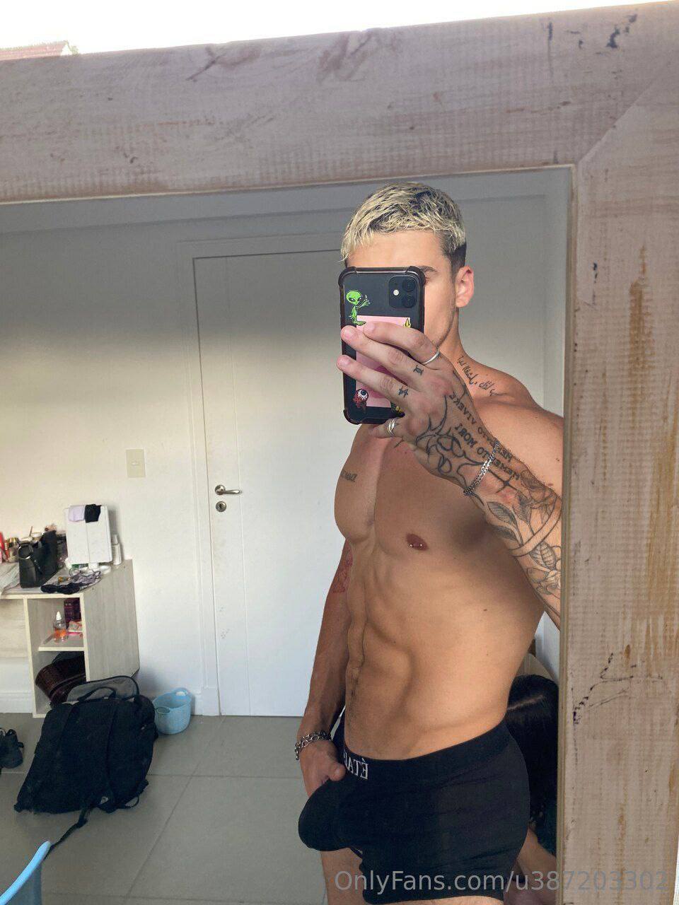 gorgeous chango heyitssimon leaks