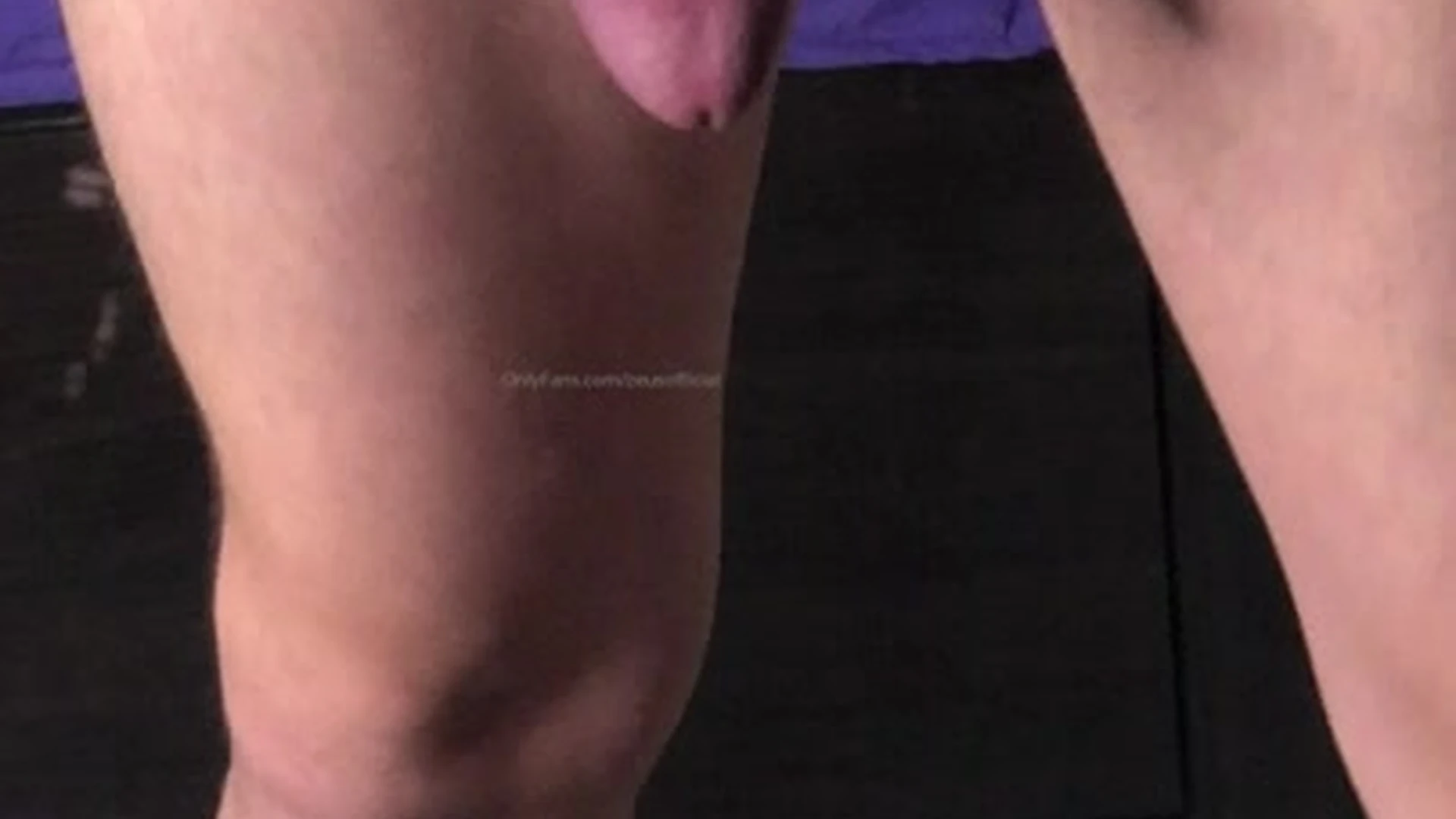 Sensational український гей max_barz ripped cams