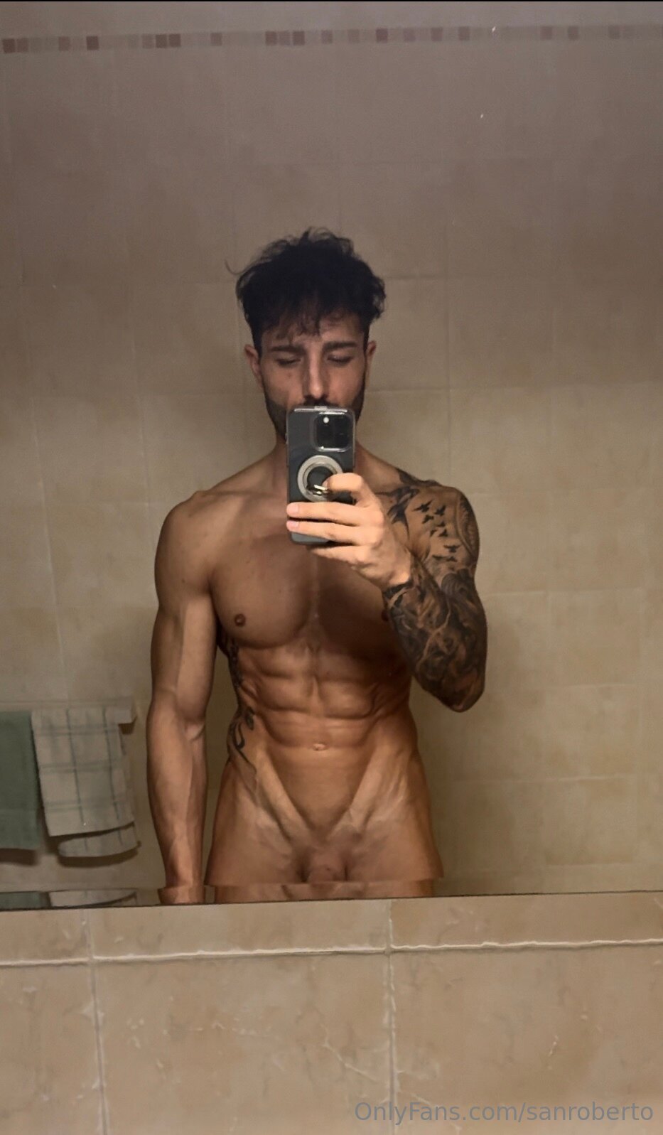 ripped Roberto Gatto ripped cams