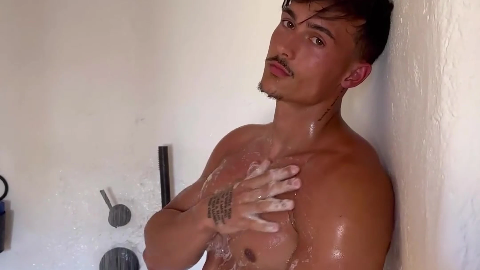 dirty stud Levy Van Wilgen male thot Sensational