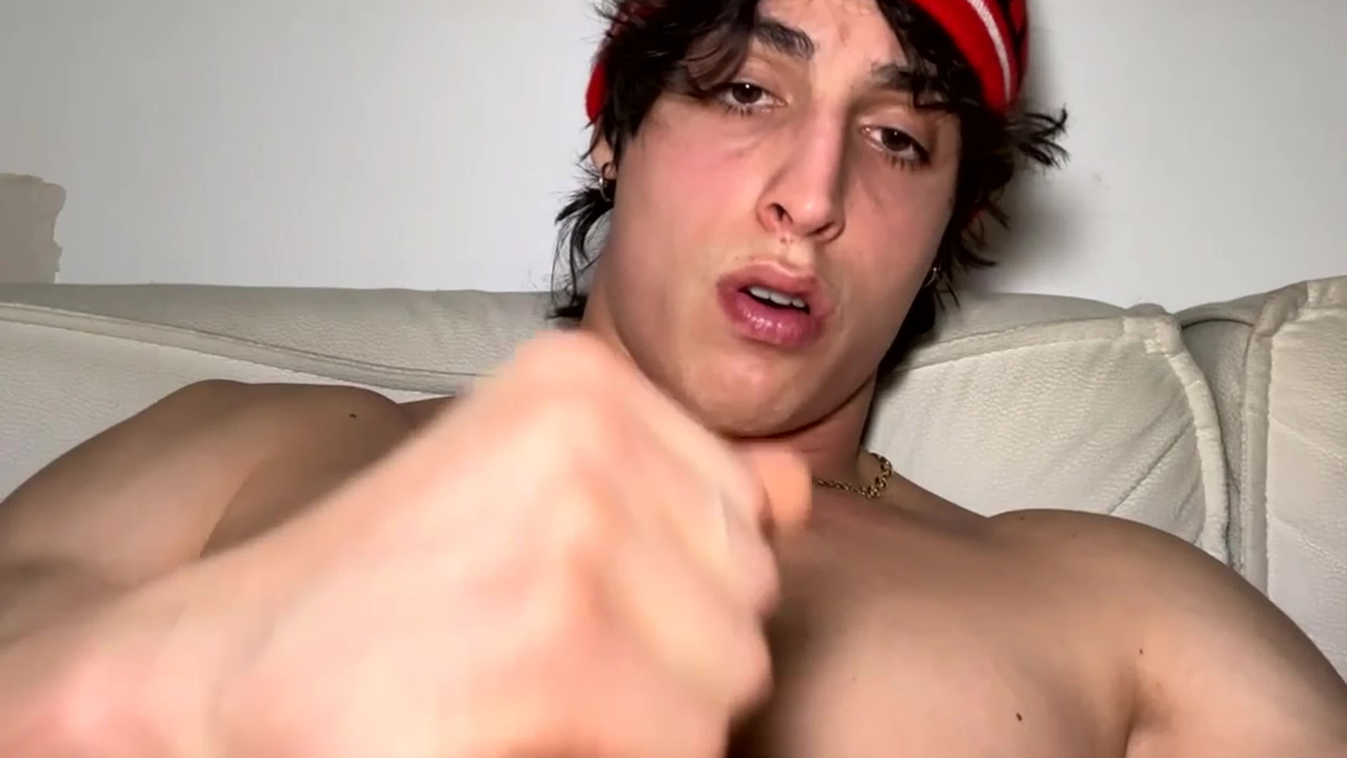 Domi t Youssef khelil masturbating