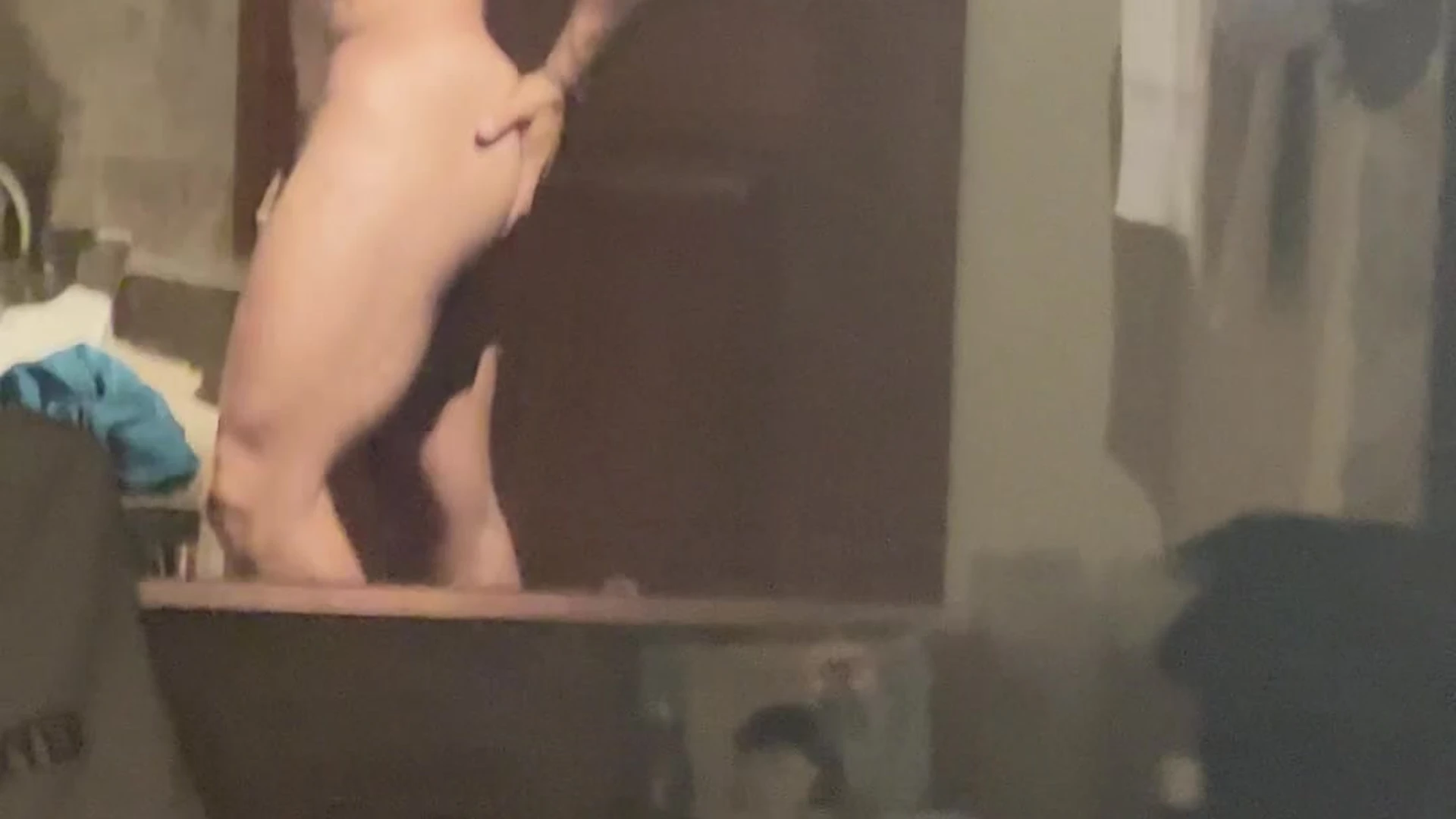 Flashman Wade dallaswade   Just got done at the track, legs and butt lookin just how it want them to and this lighting in m