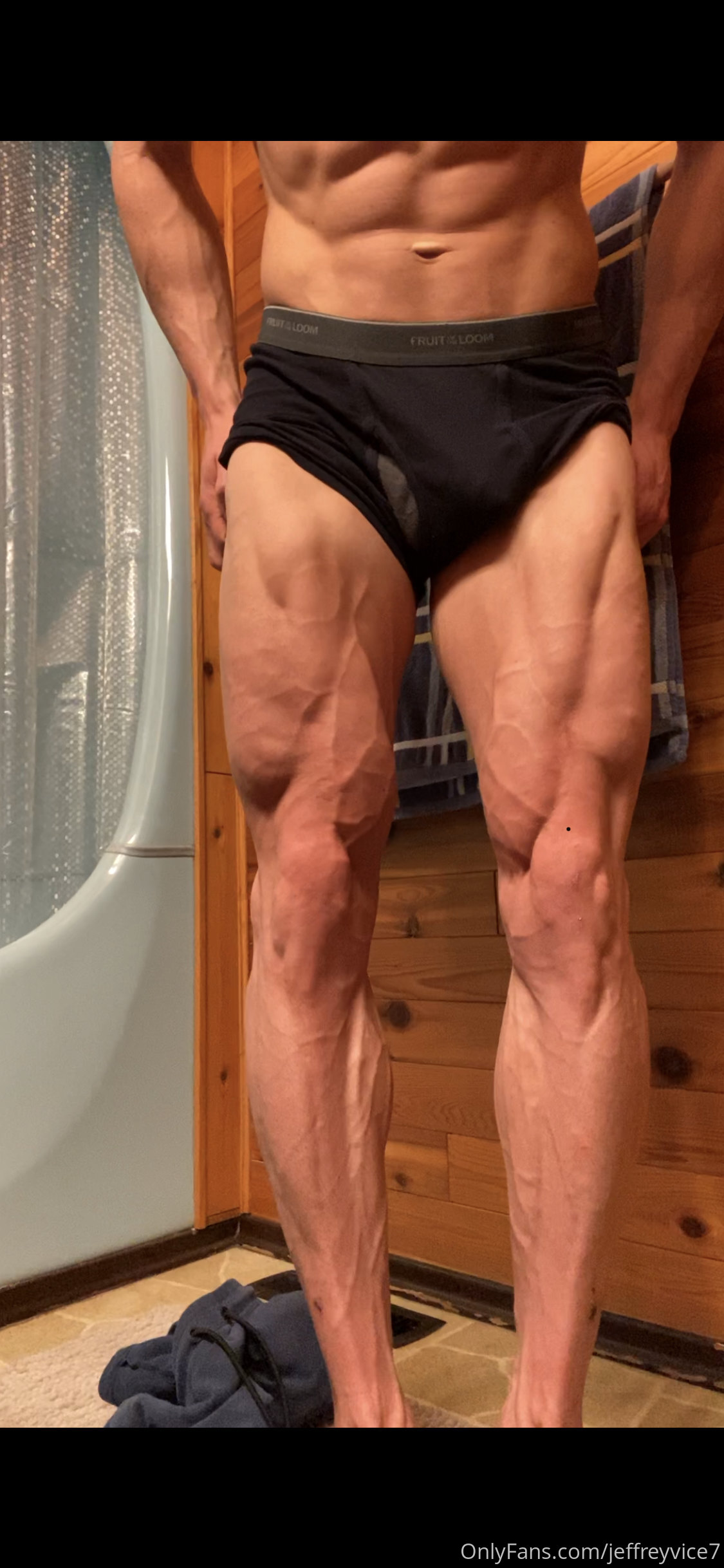 glistening jeffreyvice7 onlyfans leaks pic