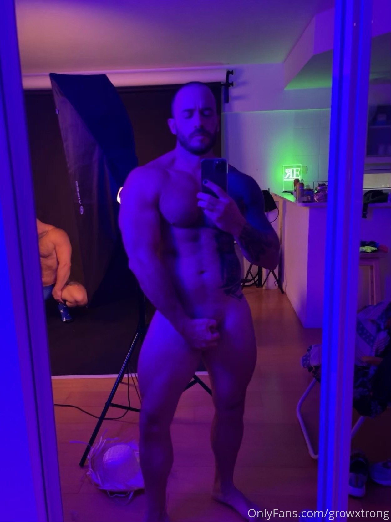 Papacito PAPIXLX   PRIVATE