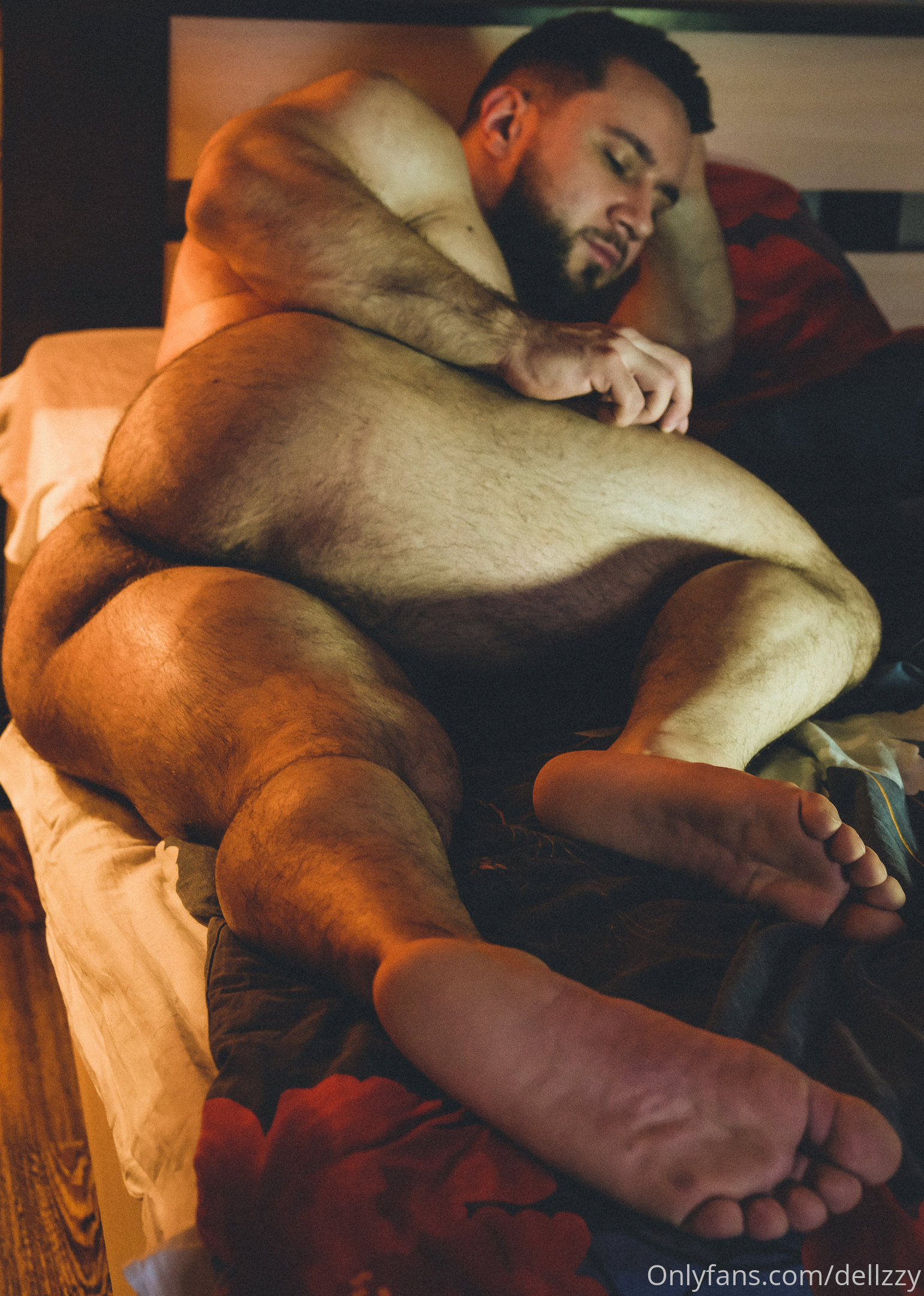 beautiful Gay daddy Dellzzy solo