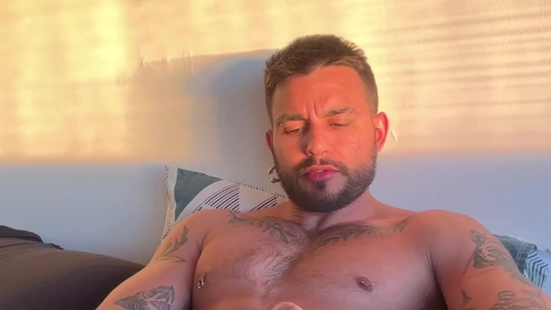 Effervescent  Dick-driven master_ikarus onlyfans videos Epic