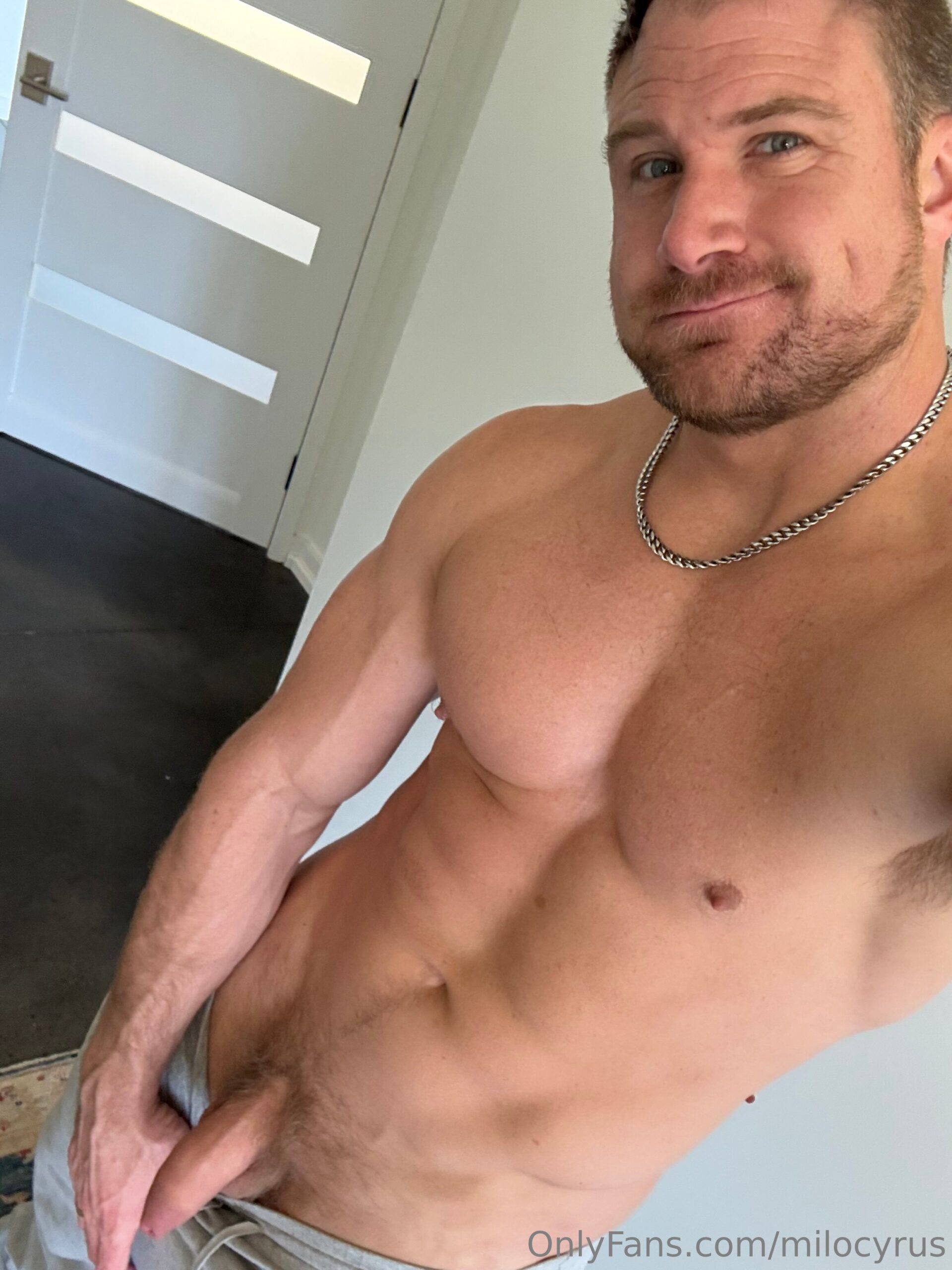 Empowered X-rated milocyrus onlyfans nudes